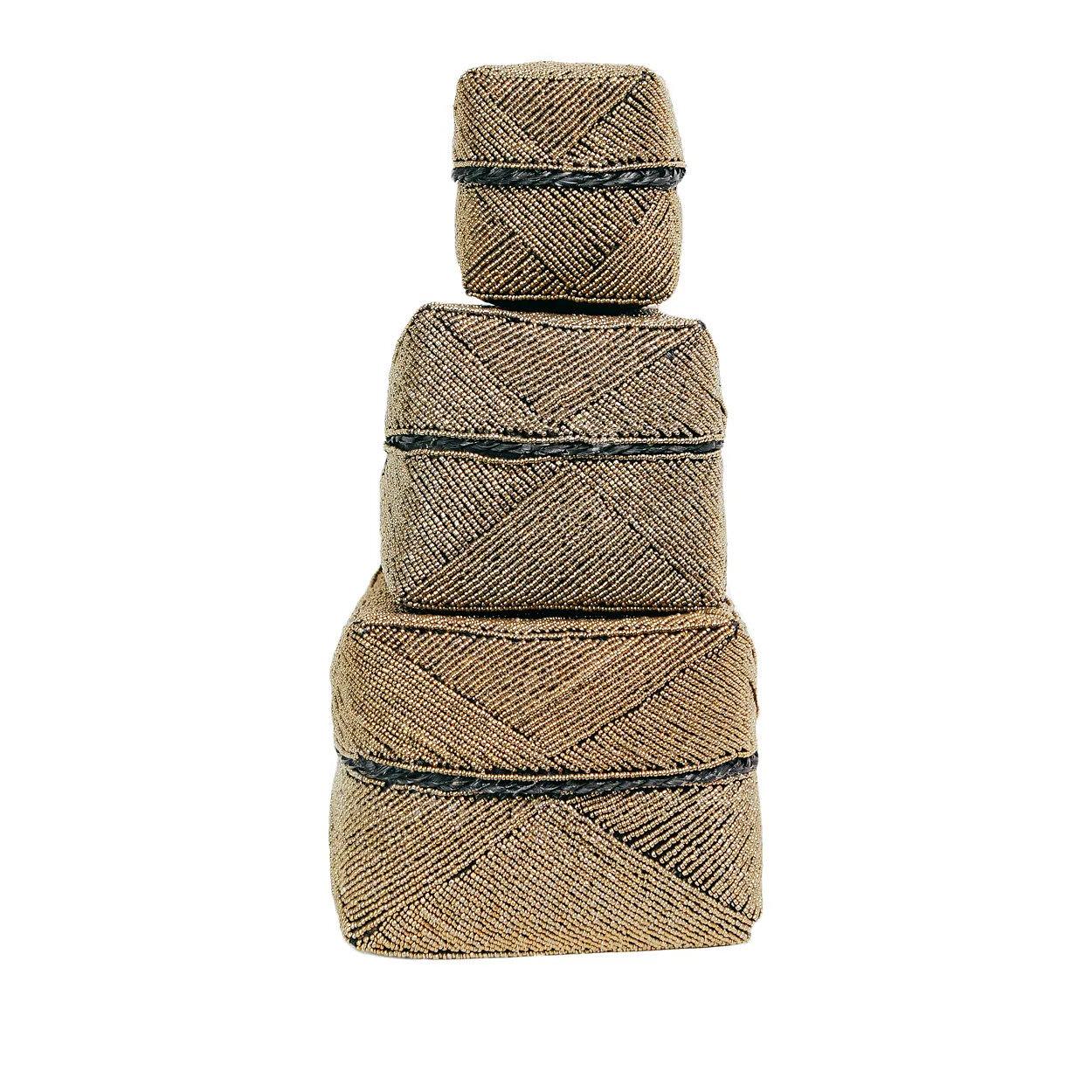 Beaded basket brown 6