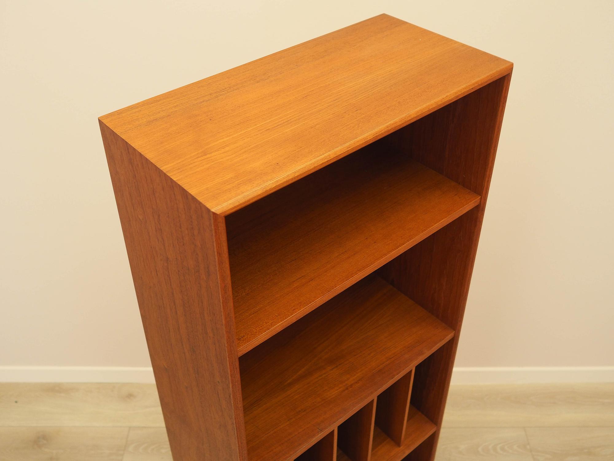 Teak bookshelf 1970s 4