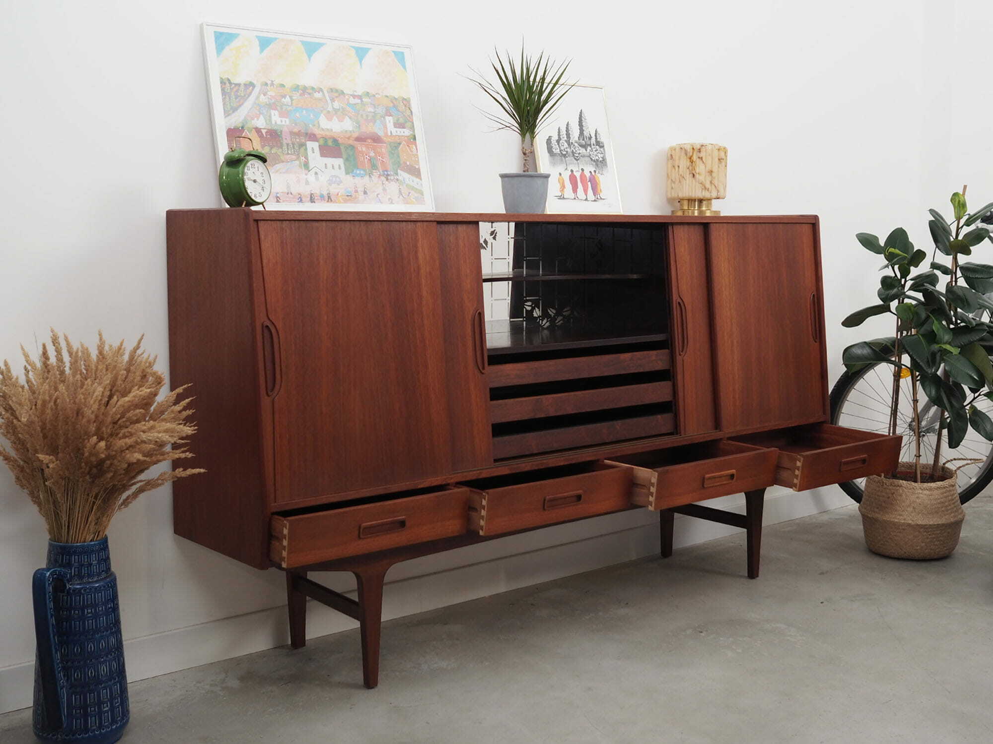 Vintage Highboard Teakholz Braun 1960er Jahre 3