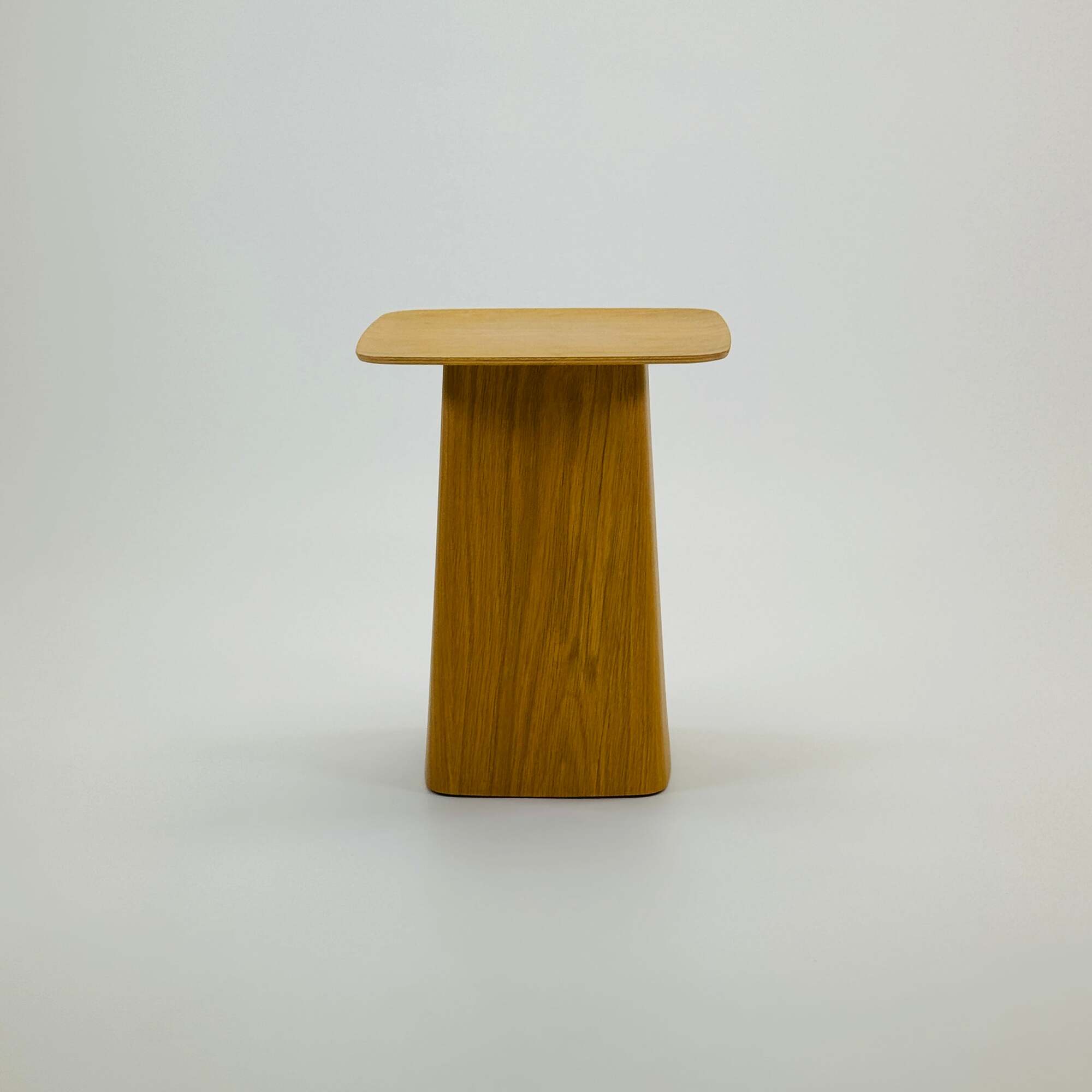 Vitra Beistelltisch Holz Braun 2