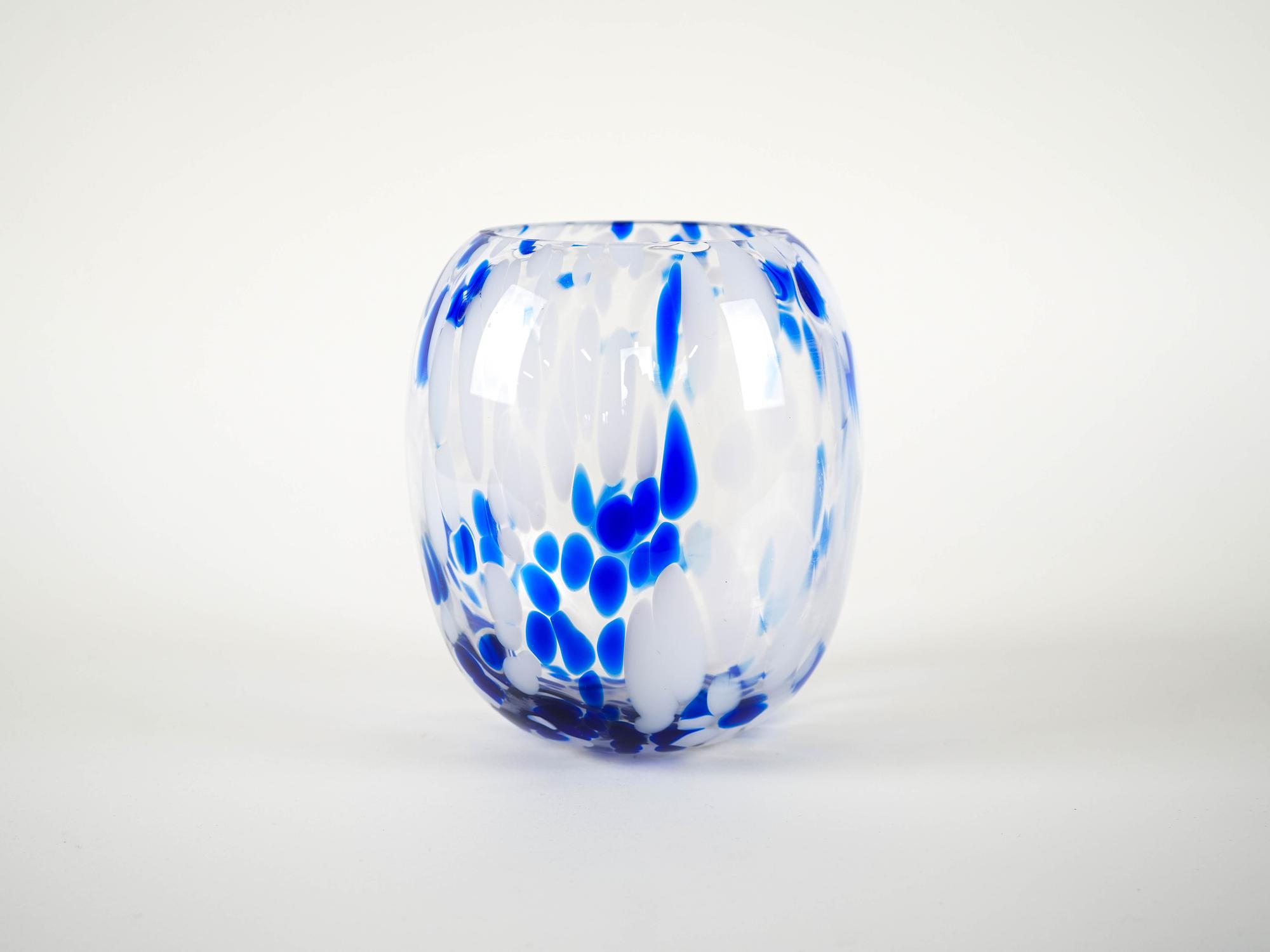 Glass vase 1970s 2