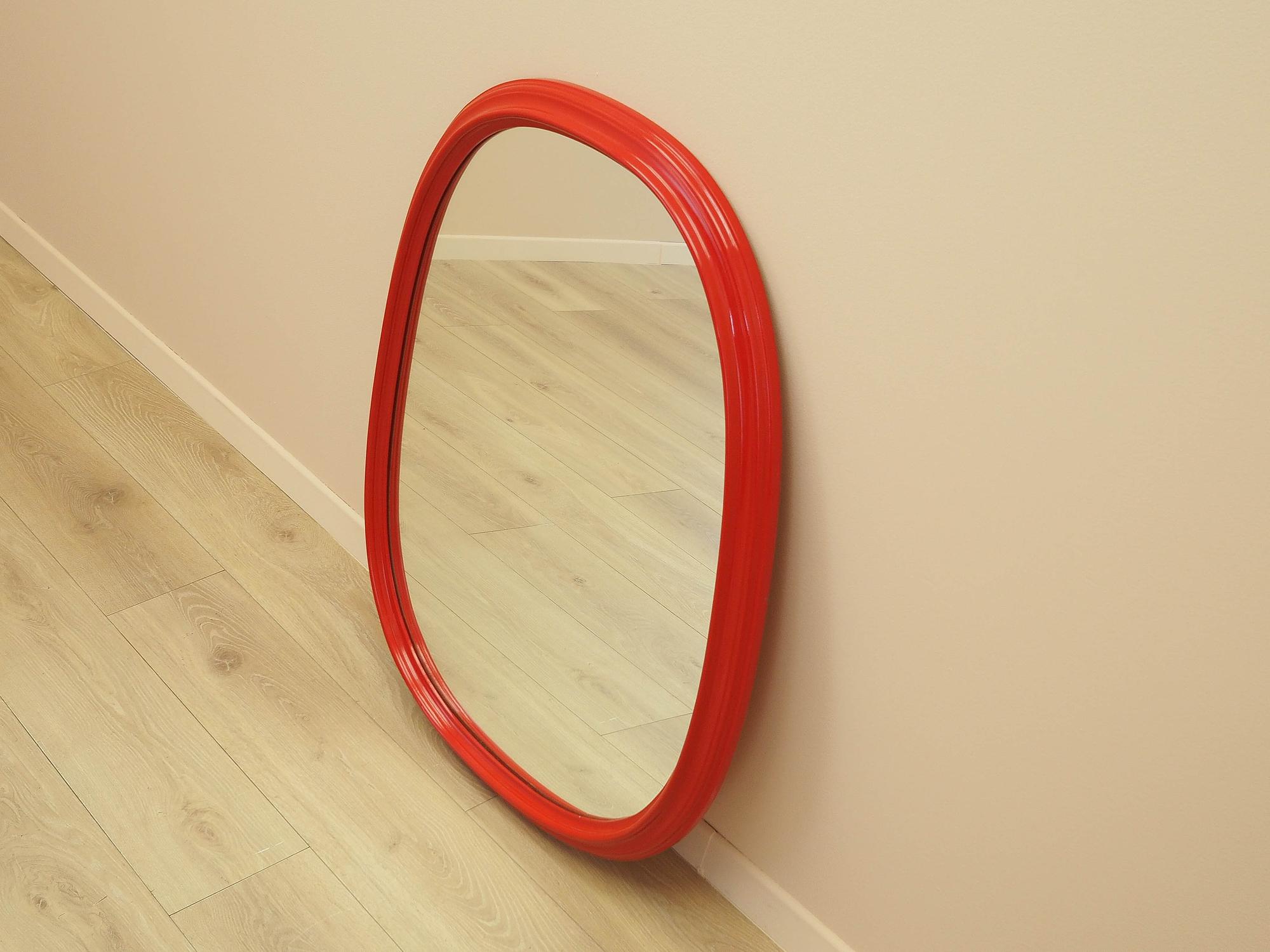 Mirror 1970s Red 2