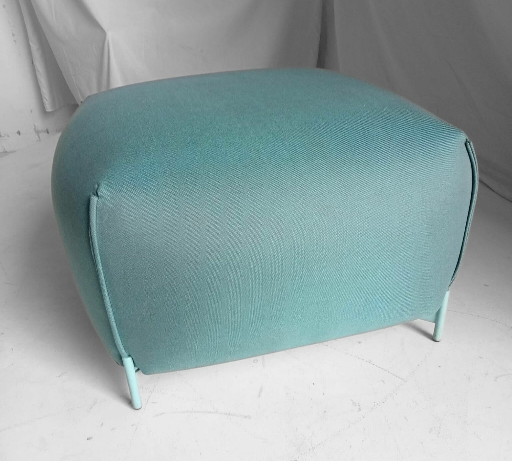 Mochi Pouf Textile Metal Blue 5