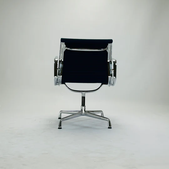 Eames EA 108 Aluminium Chair Drehbar Navy 4