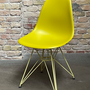 Eames Plastic DSR Colours Stuhl Gelb 1