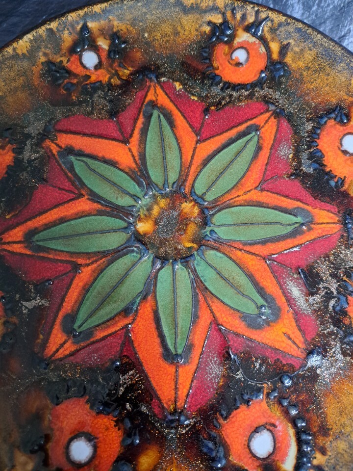 Vintage Wandteller Keramik Mehrfarbig 1