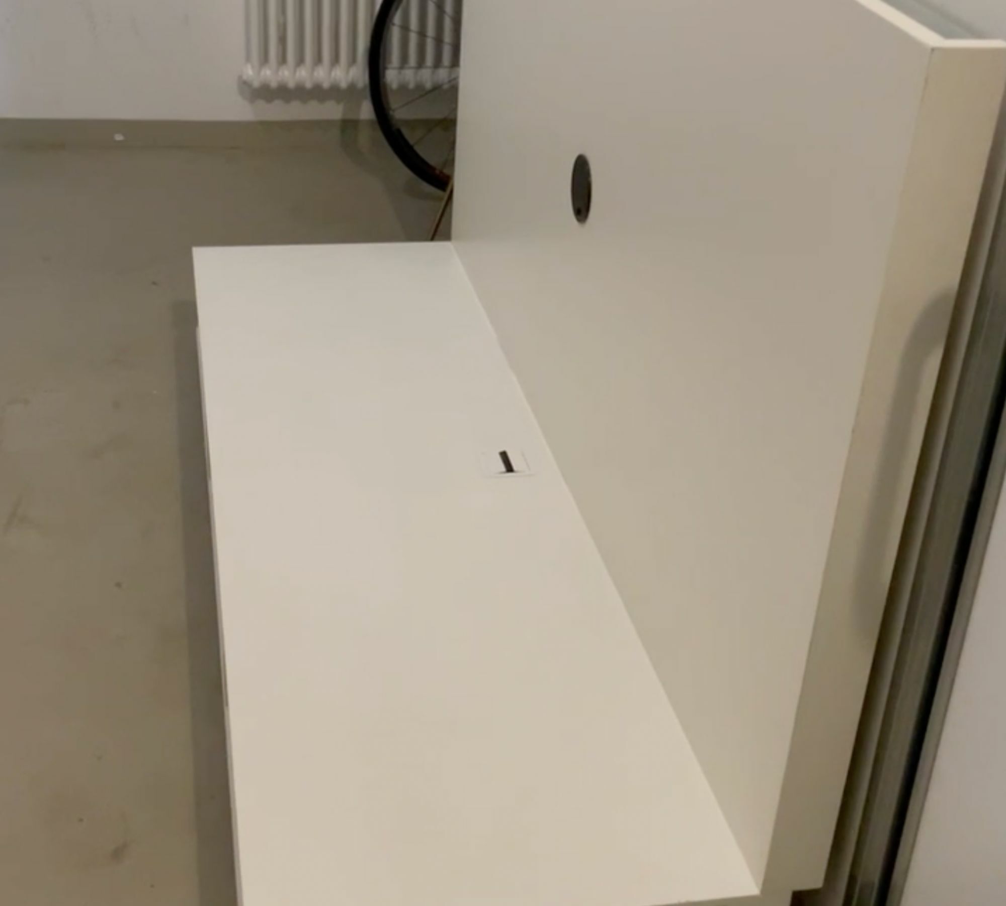 TV-Board mit Rückwand Made in Italy Weiß 1
