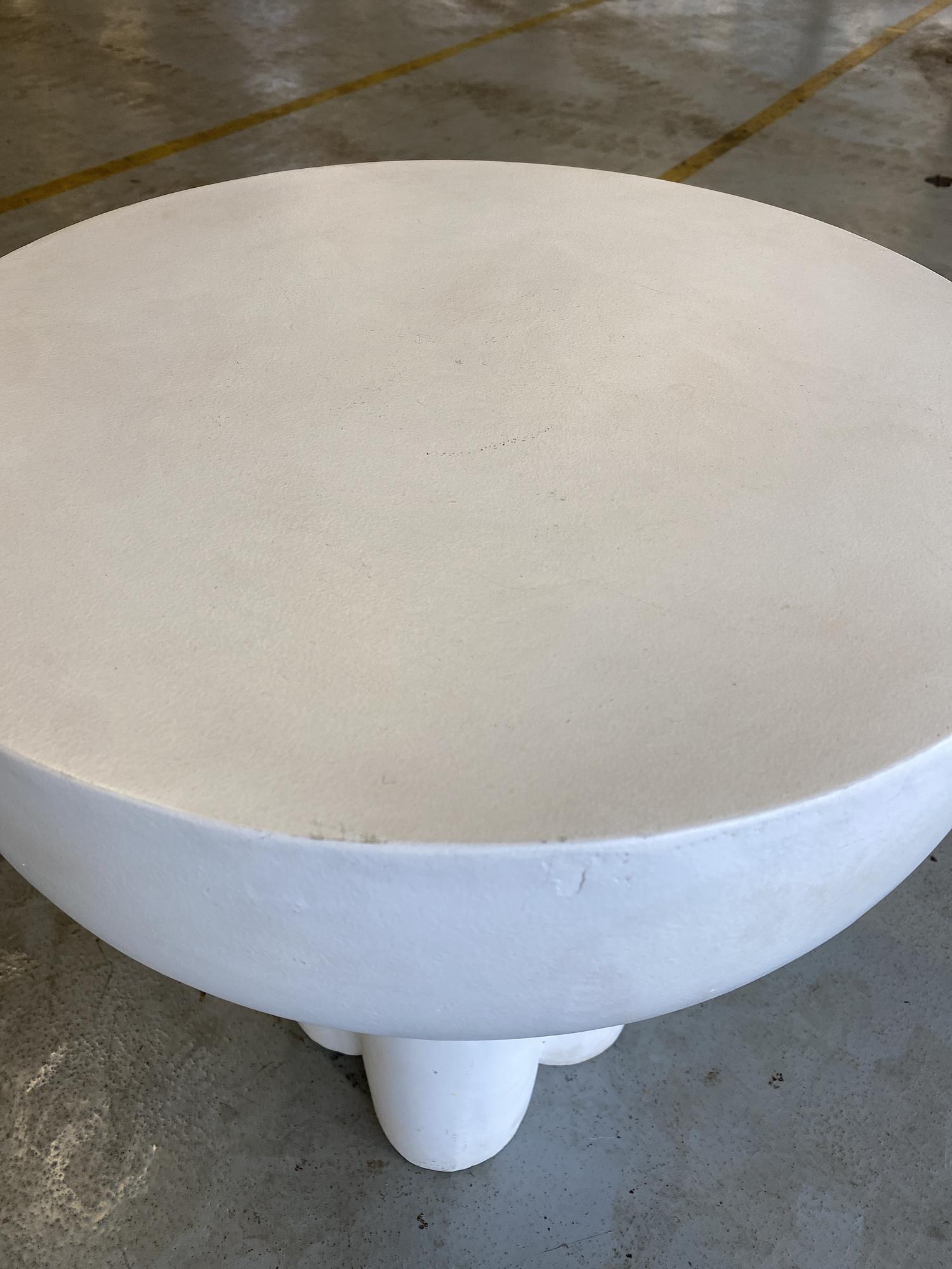Crown-Table Fiber-Concrete Bone White 2