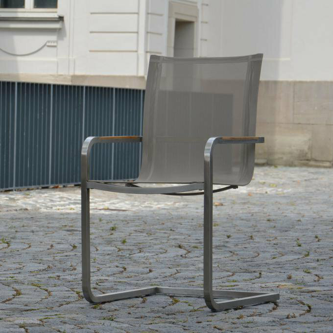 Lux Freischwinger Weiß 4