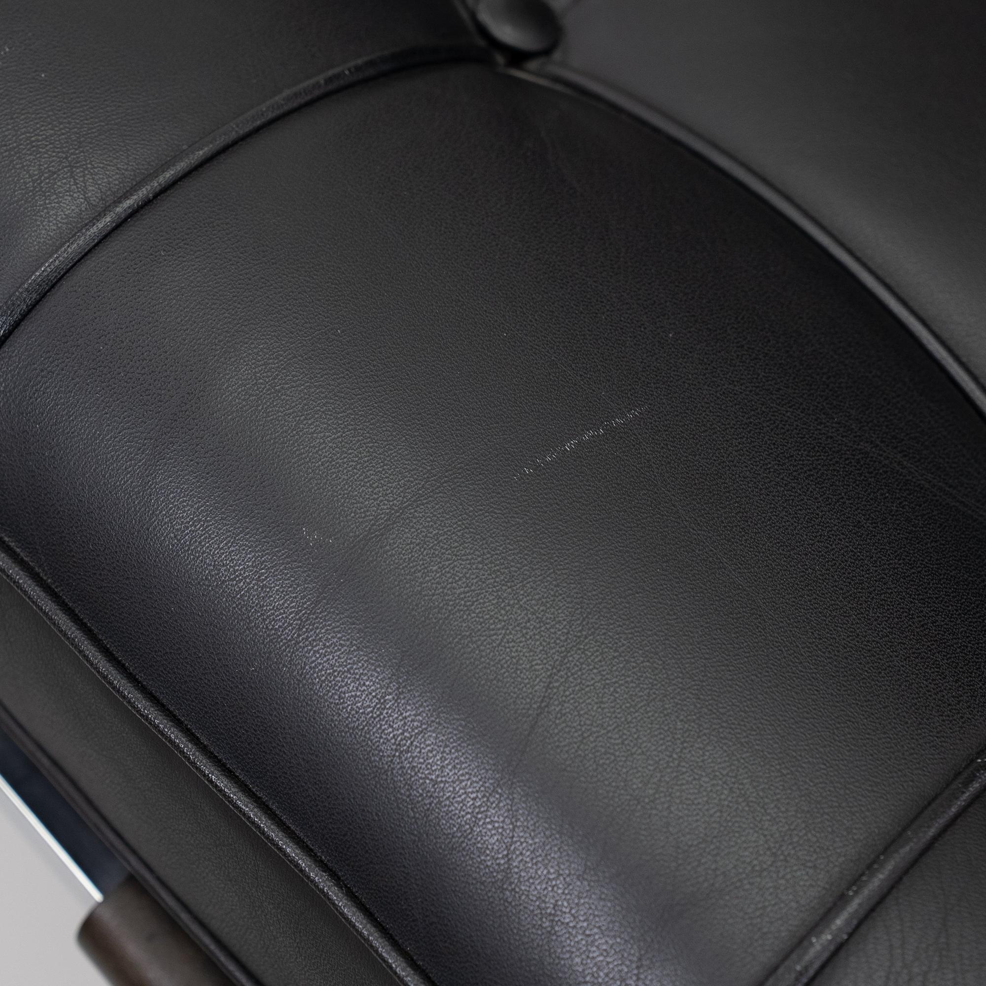 Barcelona Stuhl Schwarz von Stiegler 3