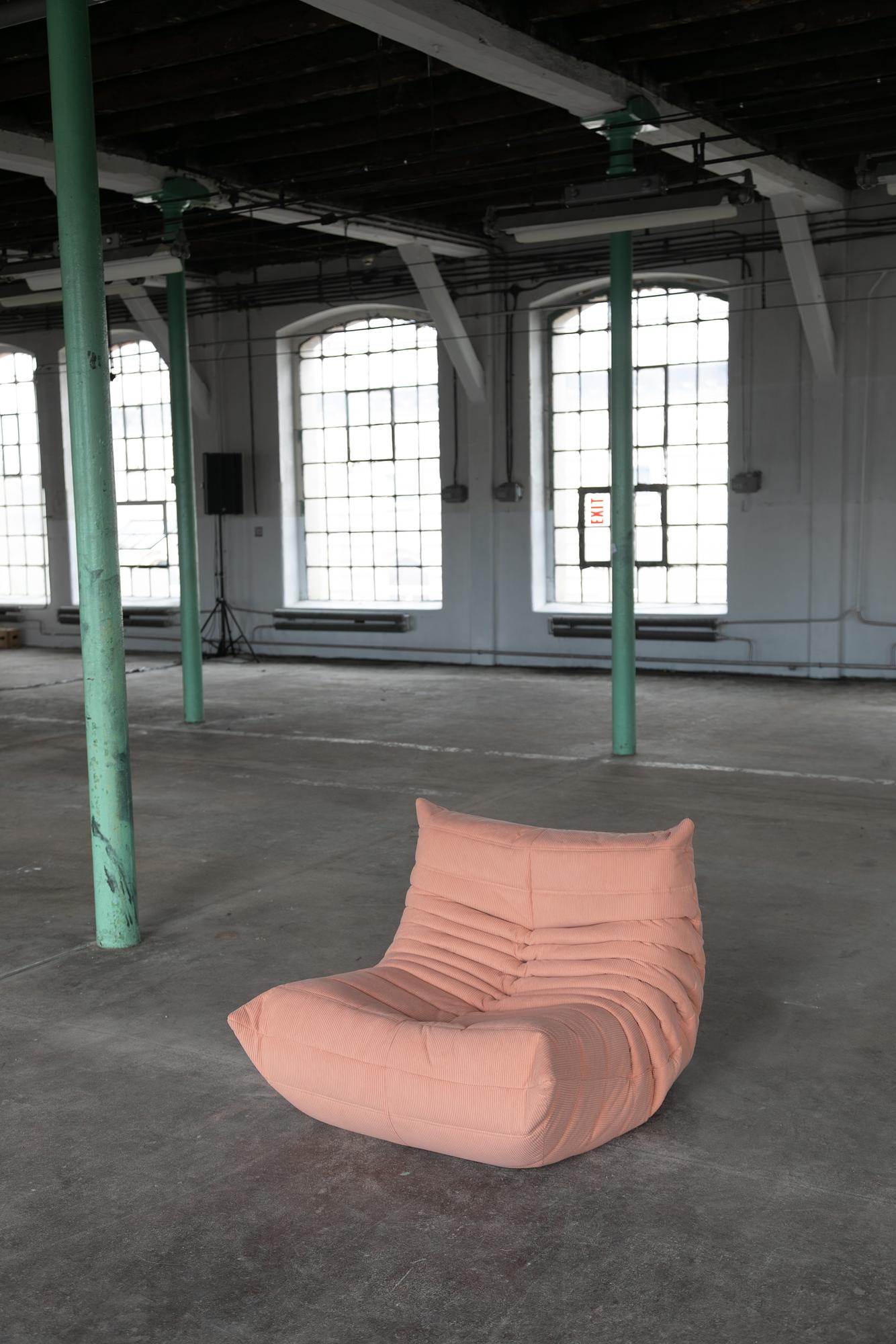 Togo Sessel Cord Rosa 2