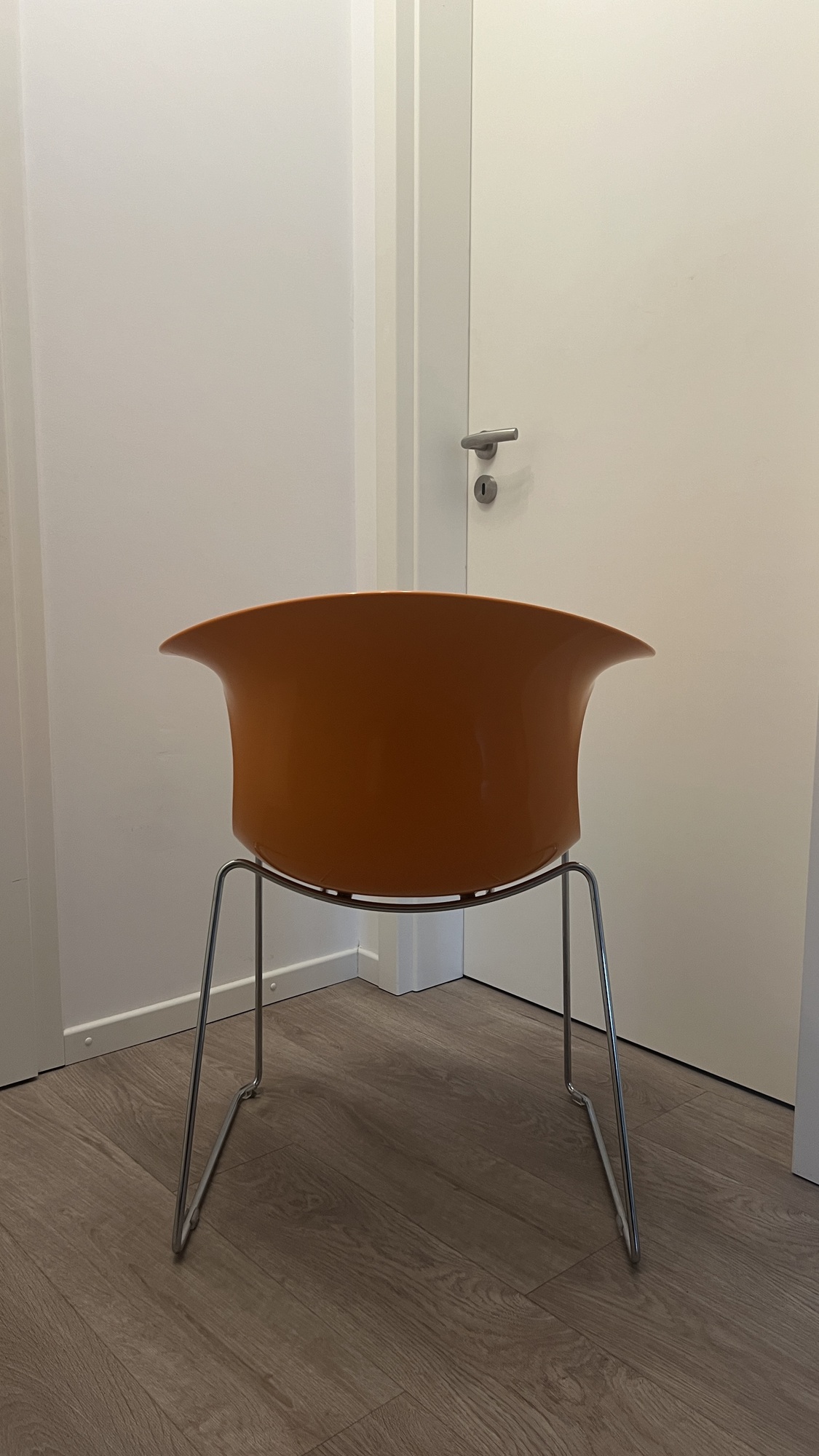 Loop Stuhl Kunststoff Stahl Orange 2