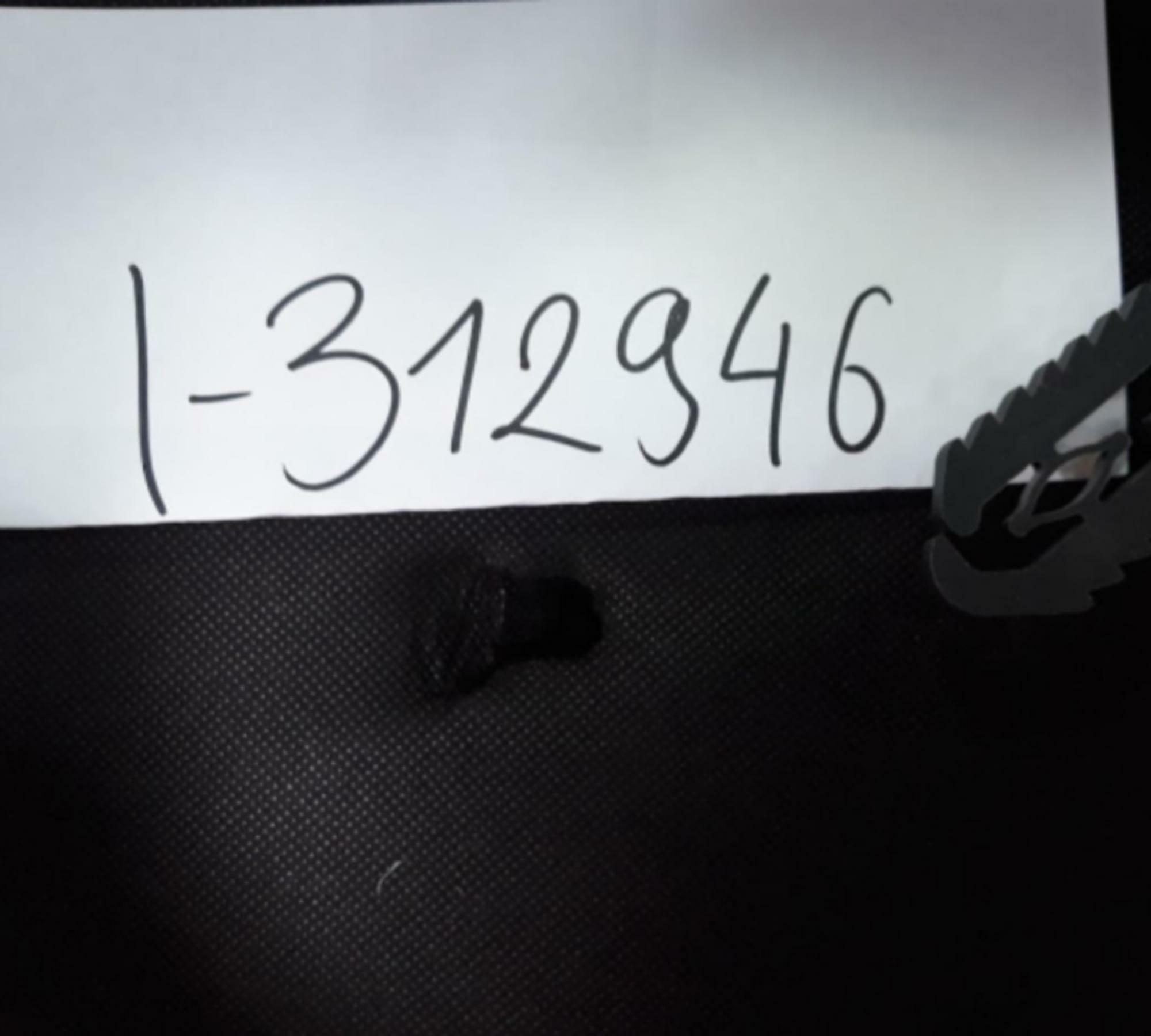 Pyllow 2-Sitzer Sofa Feingewebe Schwarz 5