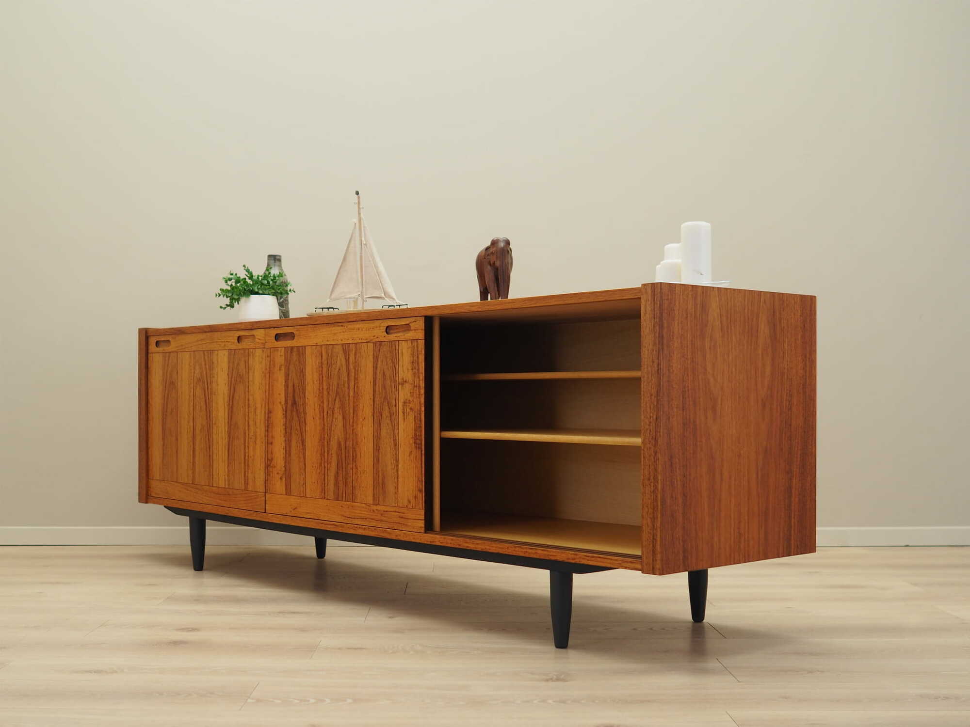 Sideboard Rosenholz Braun 1970er Jahre  4