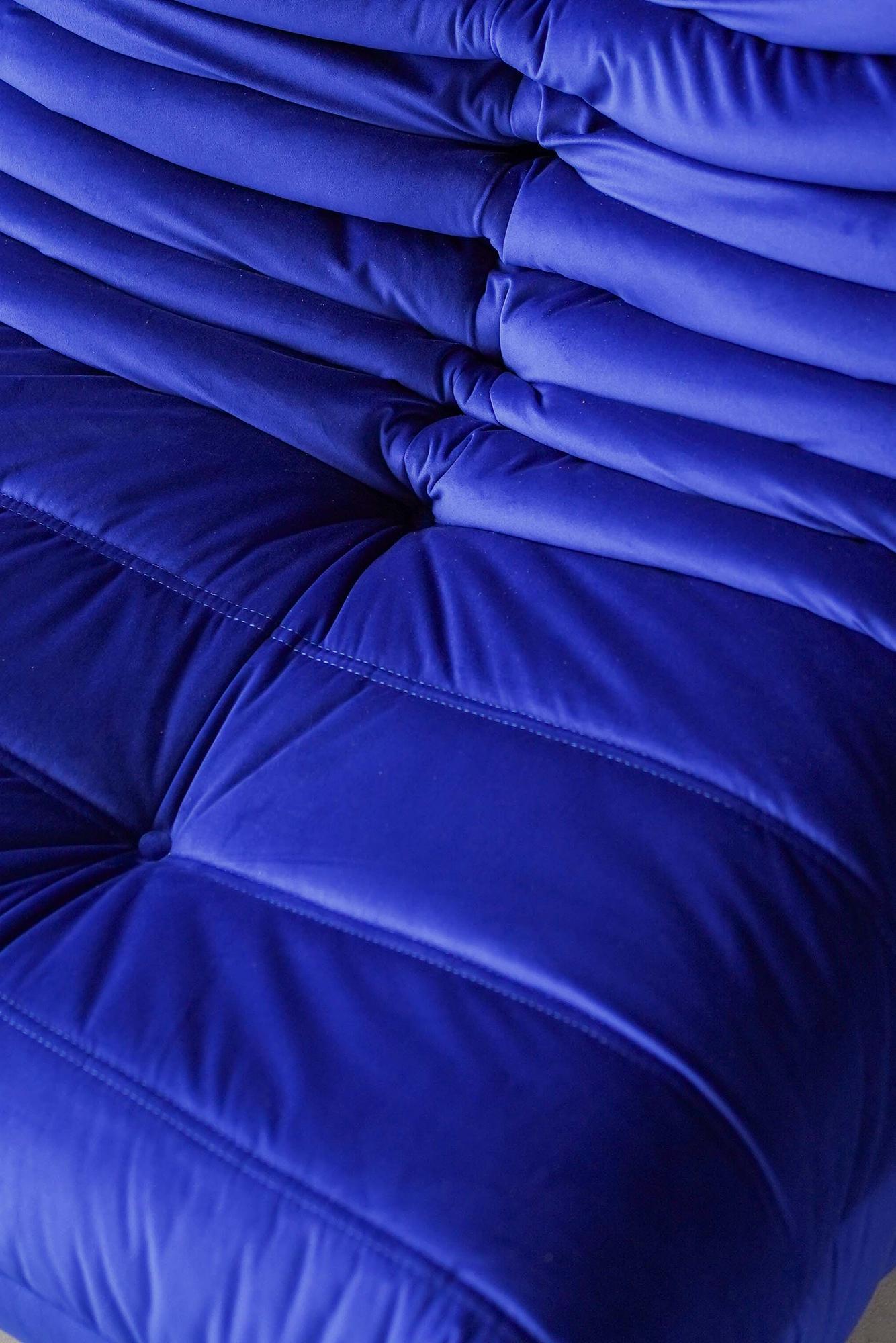 Togo Poltrona e Pouf Set Velluto Blu Cobalto 9