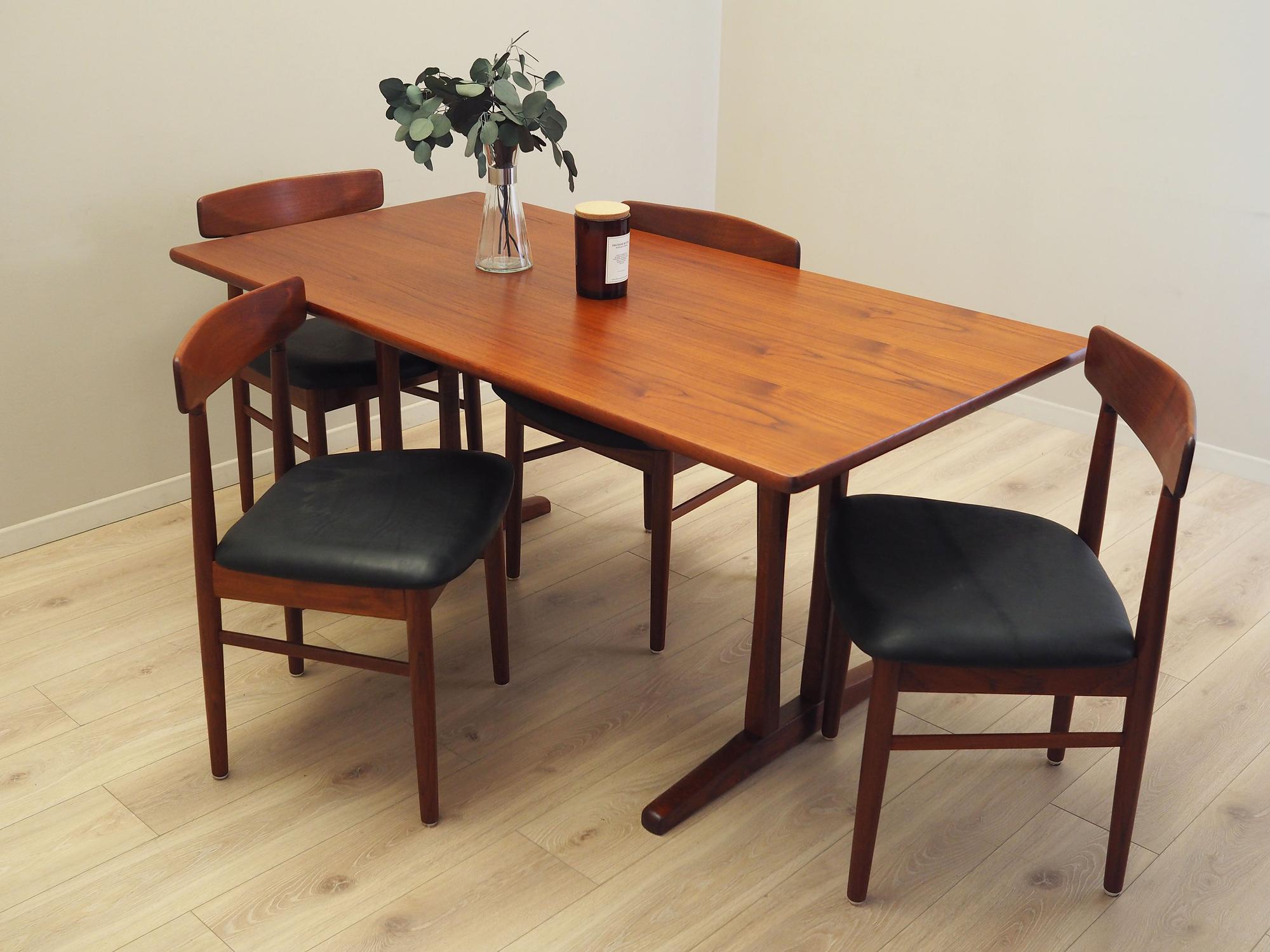 Dining table teak 1960s 14