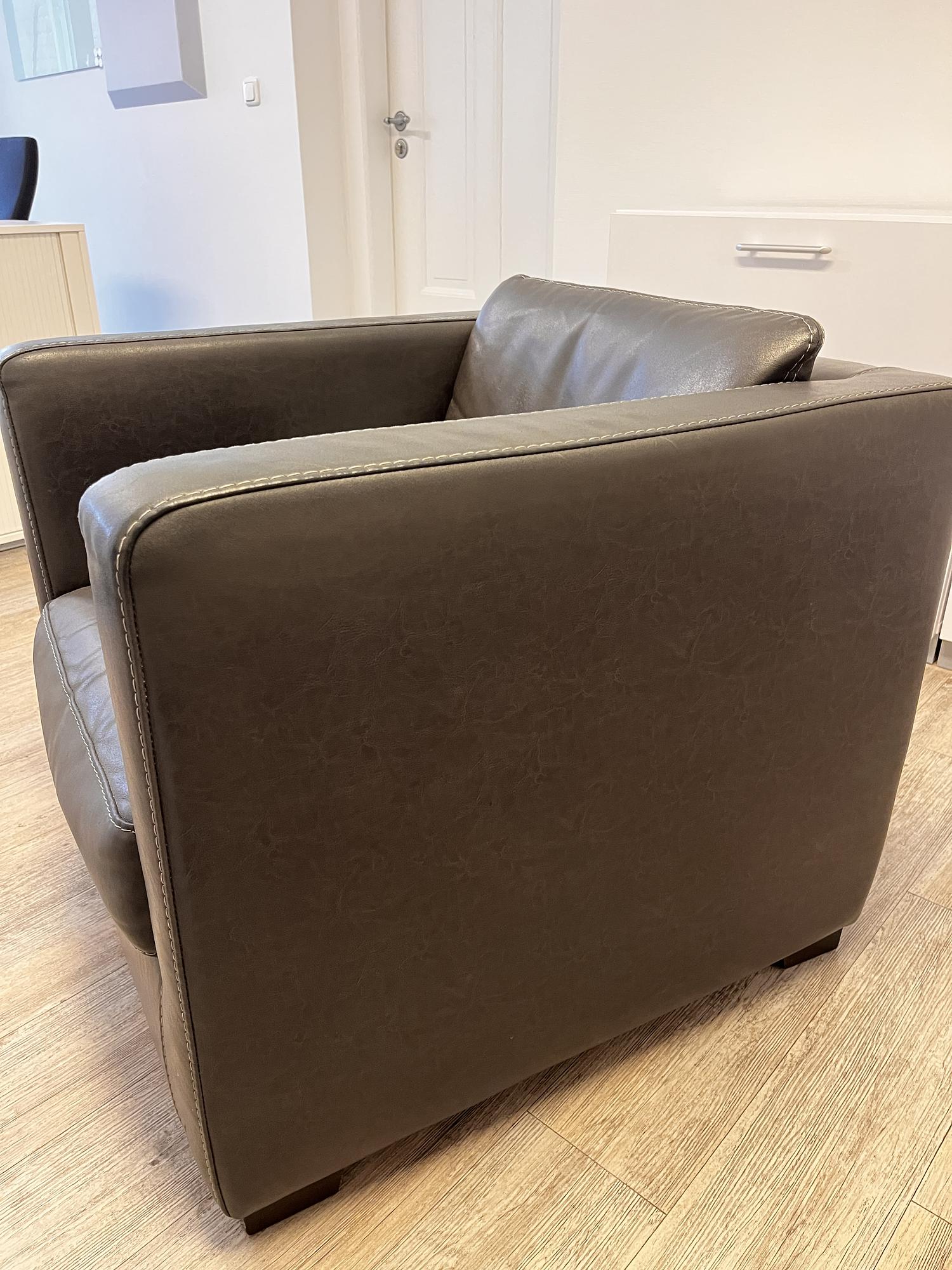 Ledersessel Graubraun  3