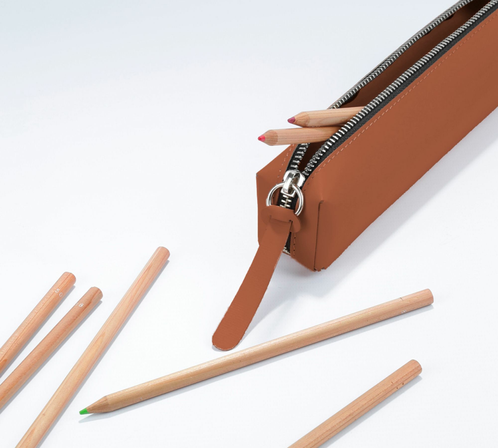 Federtasche Urban 3D 100% Recyceltes Leder Braun 2