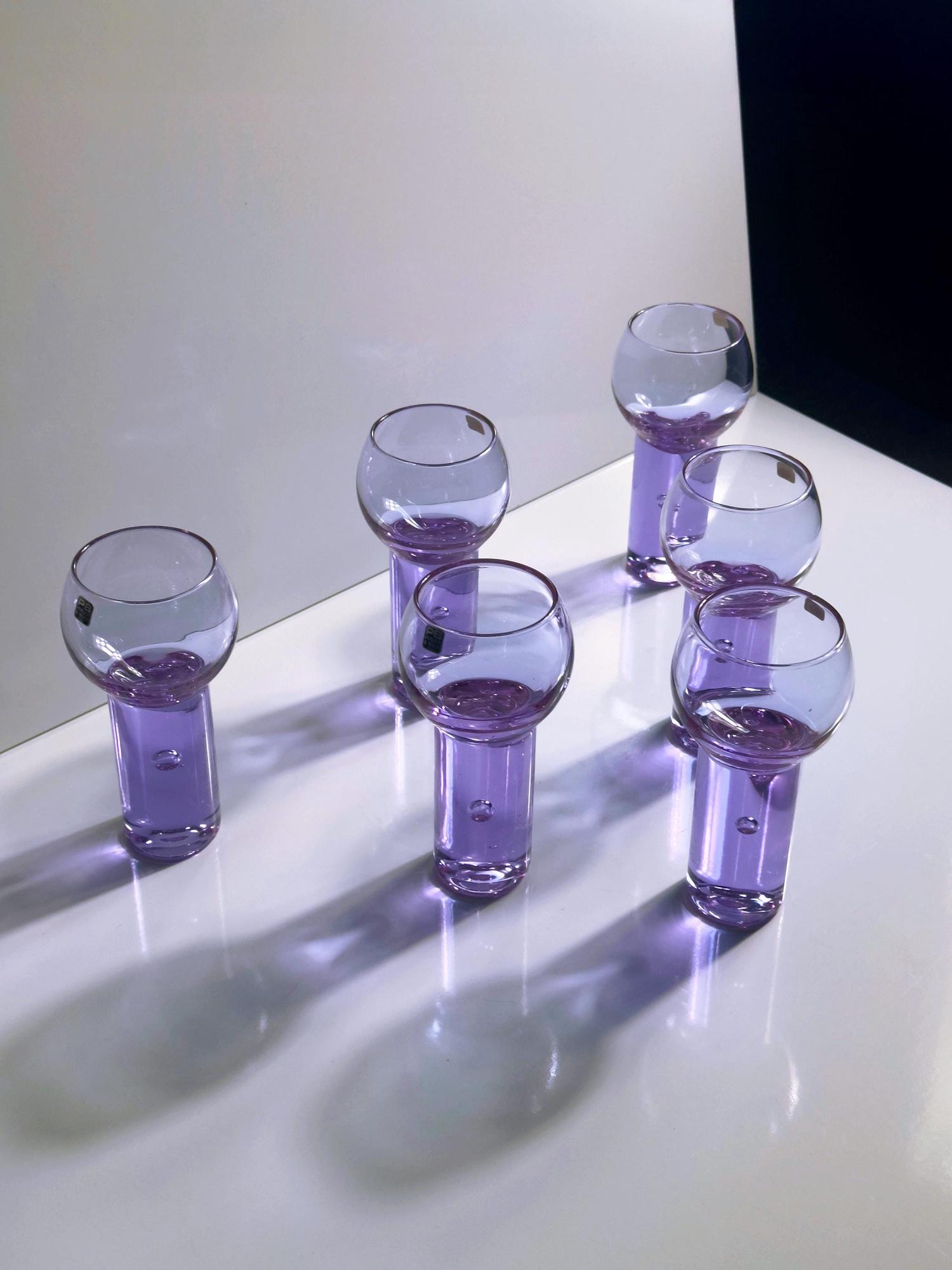 6x Vintage Aperitif glasses Alexandrite glass 1970s 7