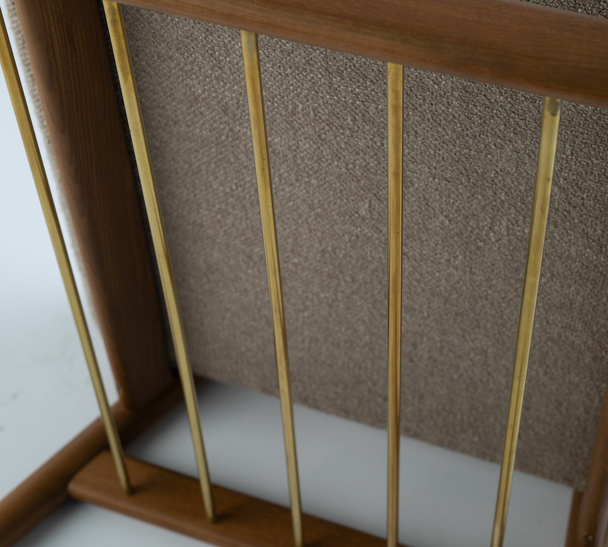 Fox Fußocker Holz Bouclé Beige 3