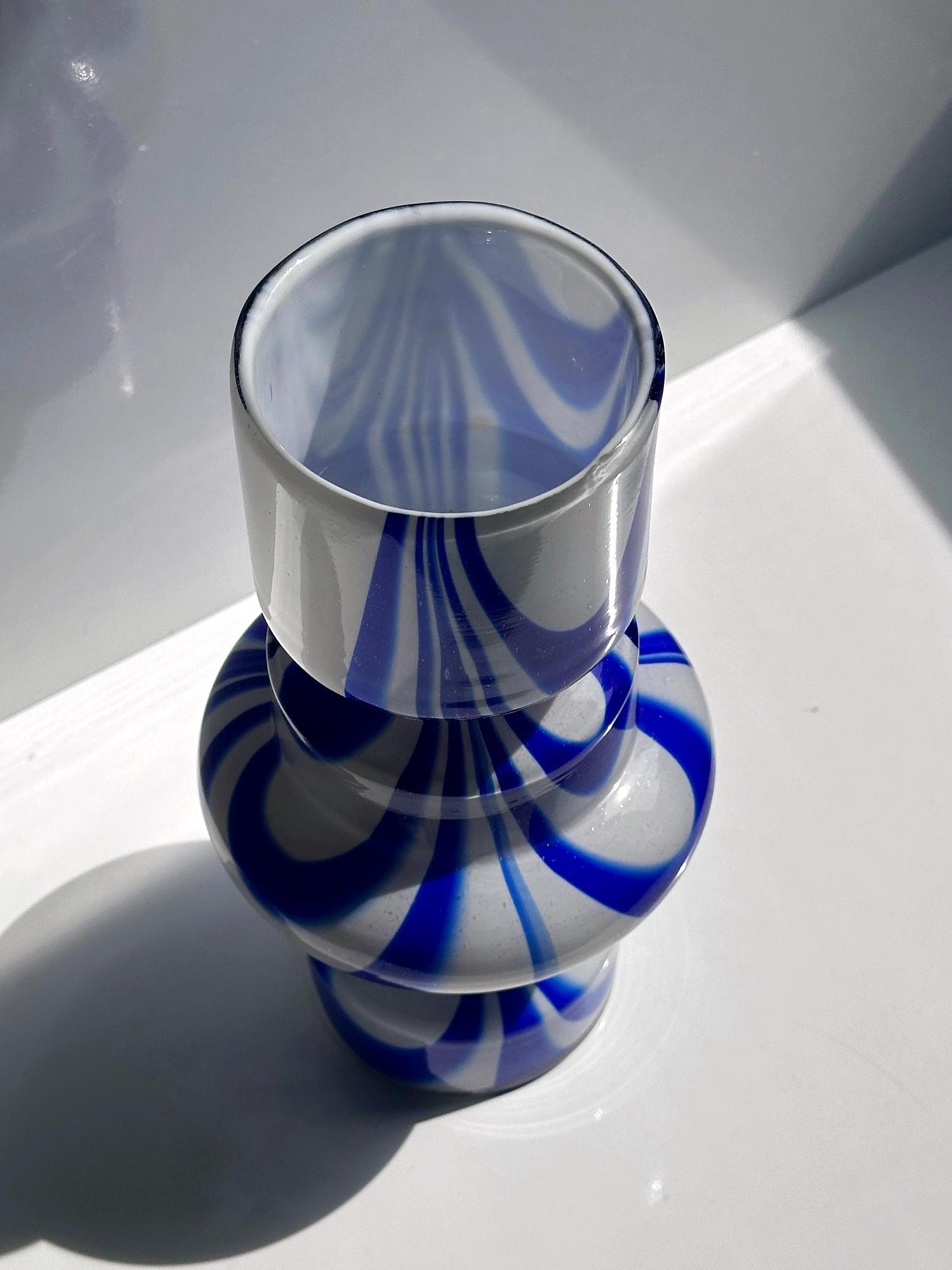 Vintage Carlo Moretti Vase Blau Weiß 1970er Jahre 4