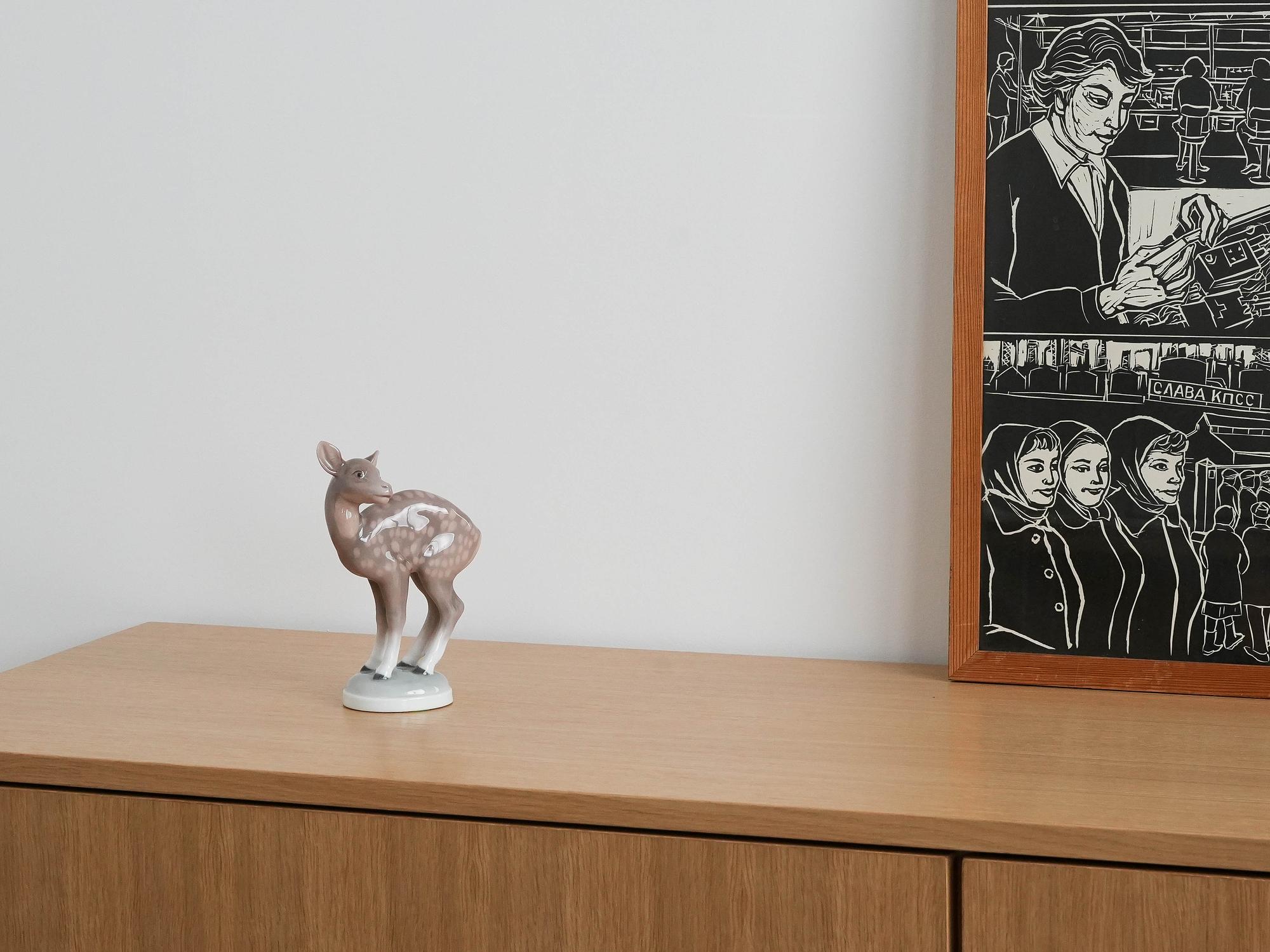 Deer figure porcelain 1970s 1