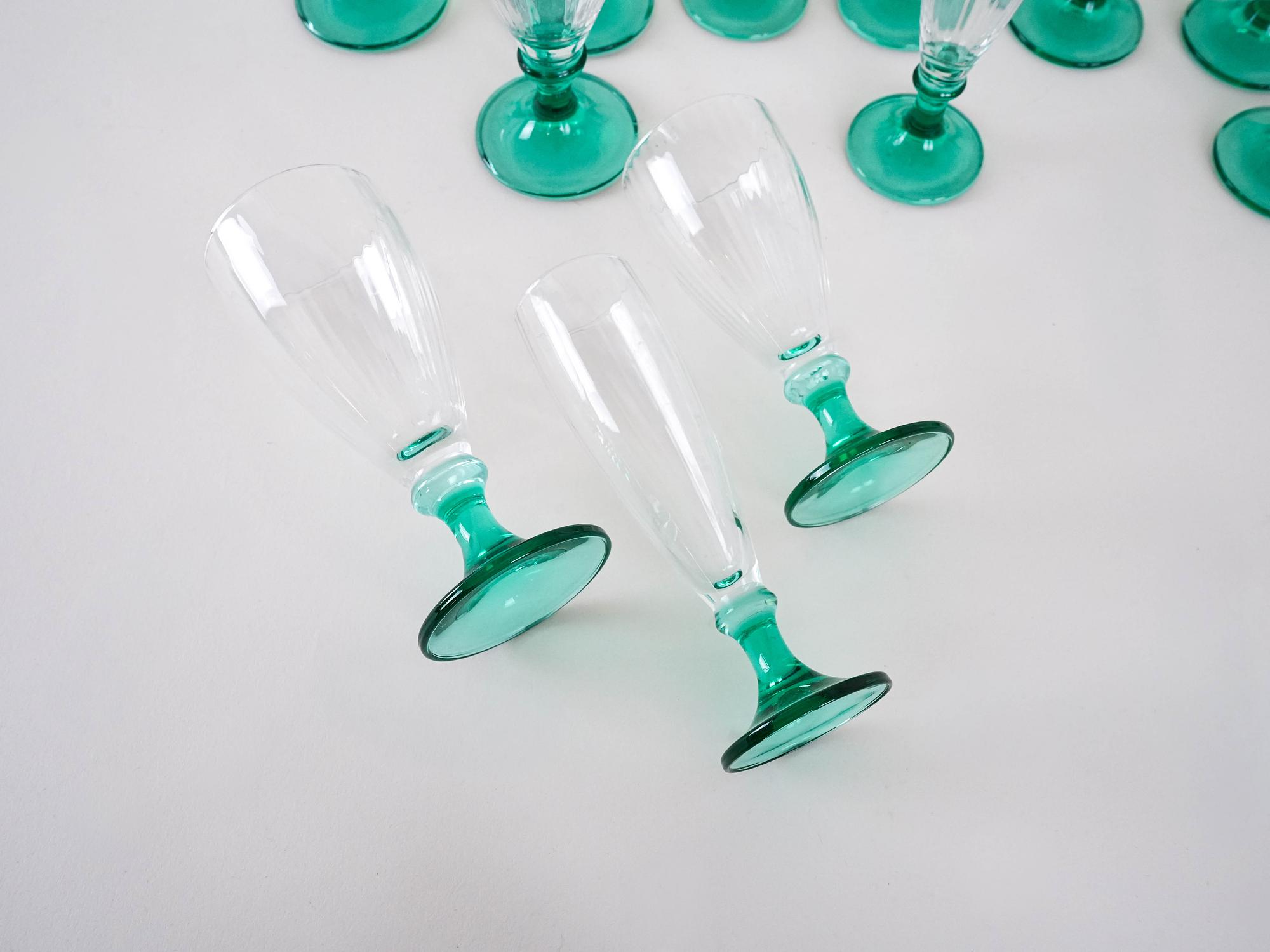 Wine and champagne glass set 1970s 6