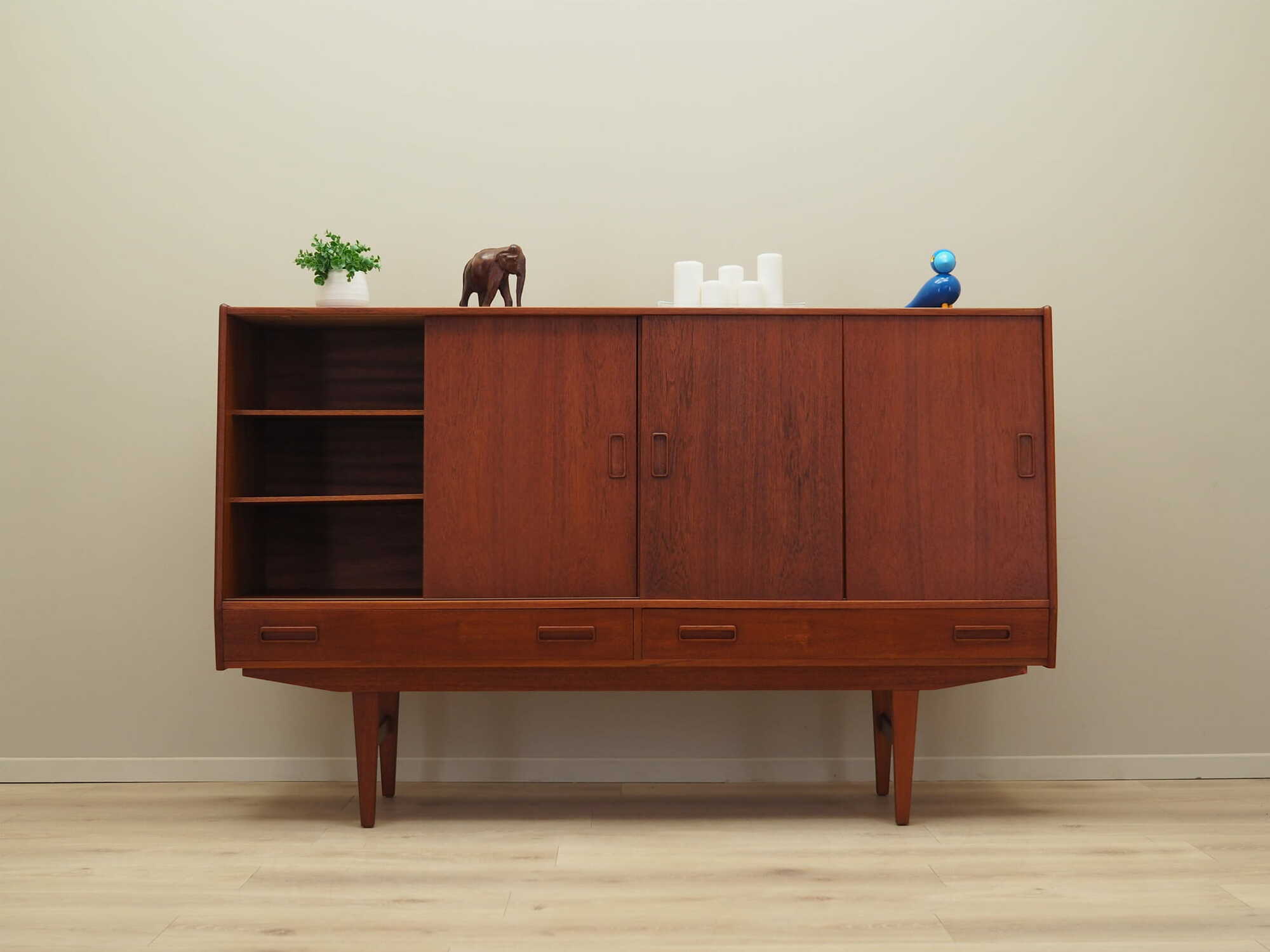 Highboard Teakholz Braun 1960er Jahre 2