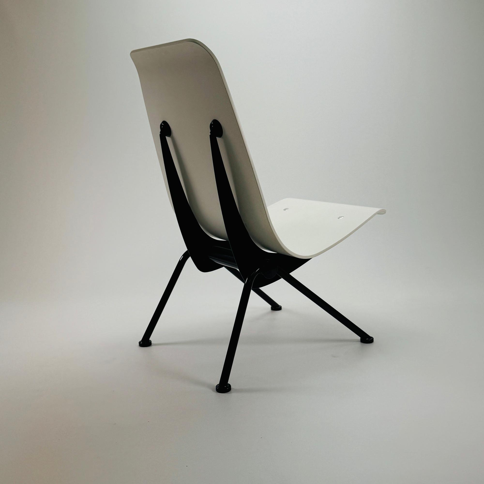 Antony Stuhl Holz Weiss 0