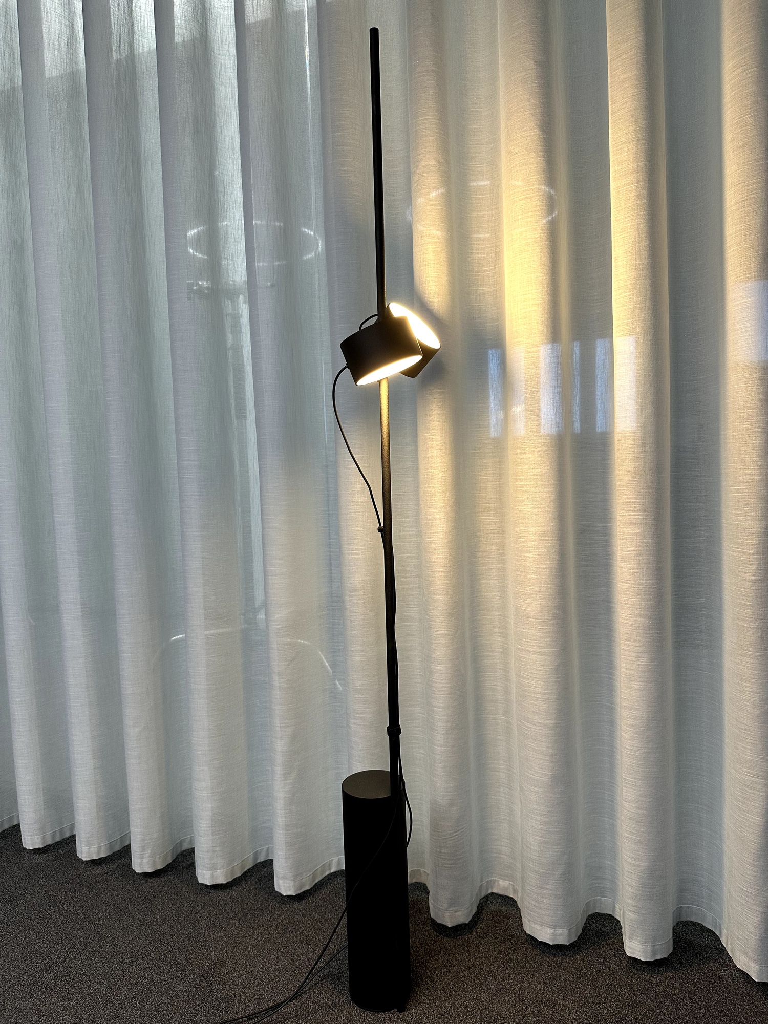 Post Stehleuchte Stahl Schwarz 2
