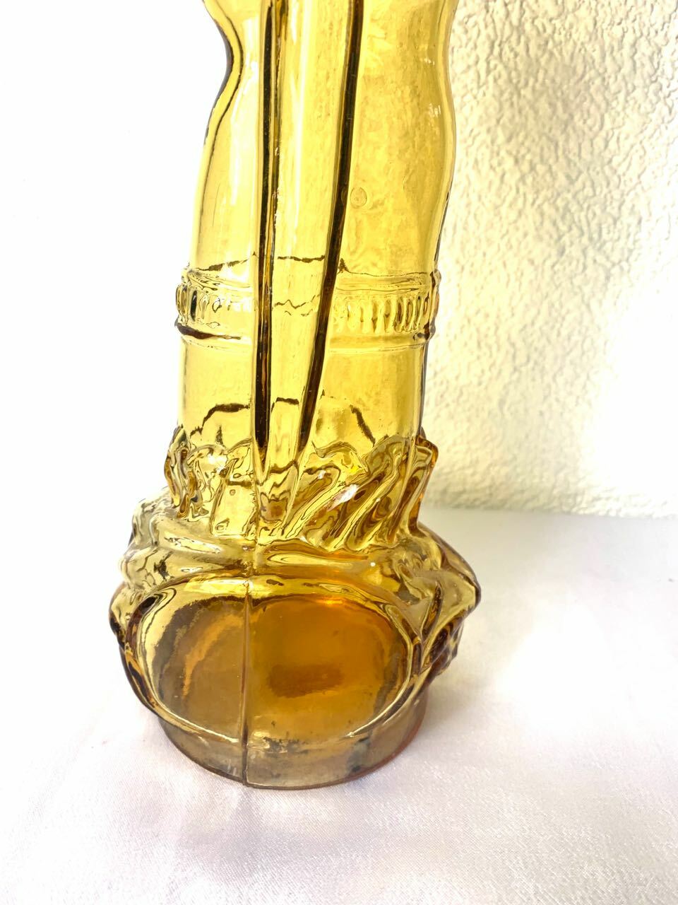 Vase 1950er Jahre Pressglas Gelb 2
