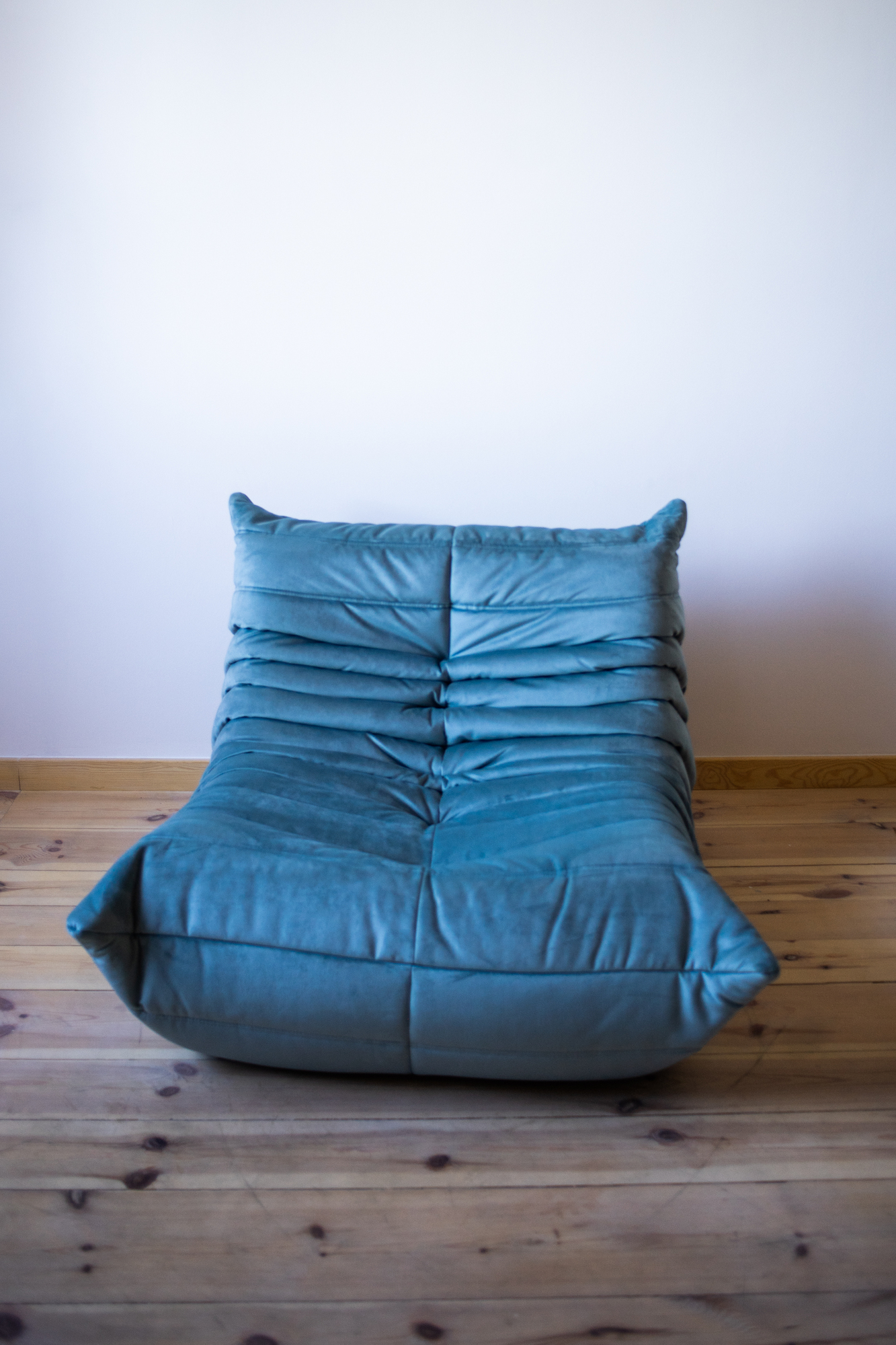 Togo Armchair Velvet Azure 0