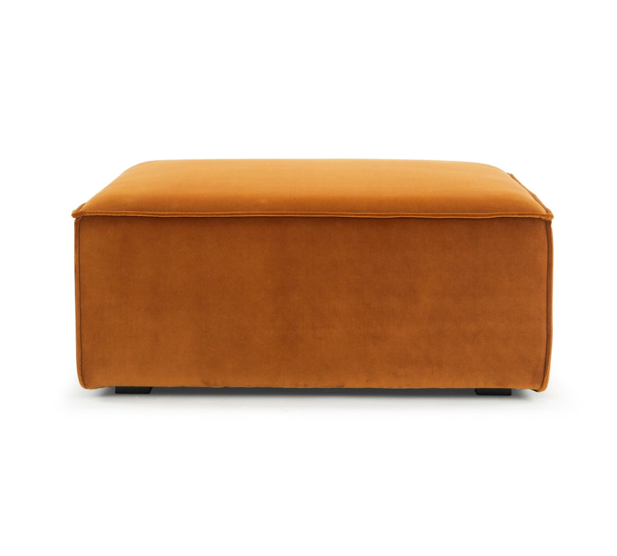 Dane Polsterhocker Velour Matt Amber 2