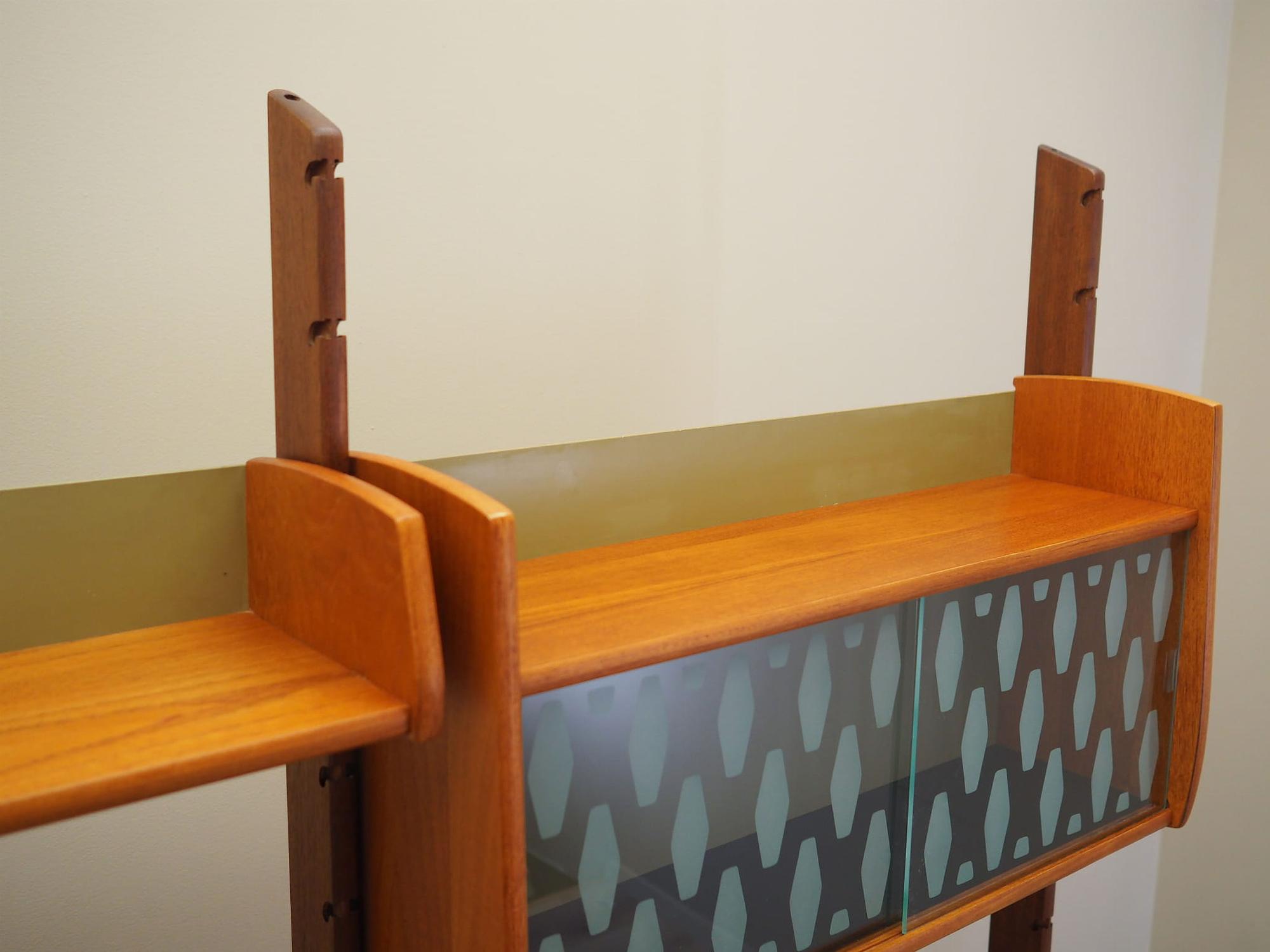 Ergo Regal-System Teakholz 1960er Jahre

--->

Ergo Shelving System Teak 1960s 11