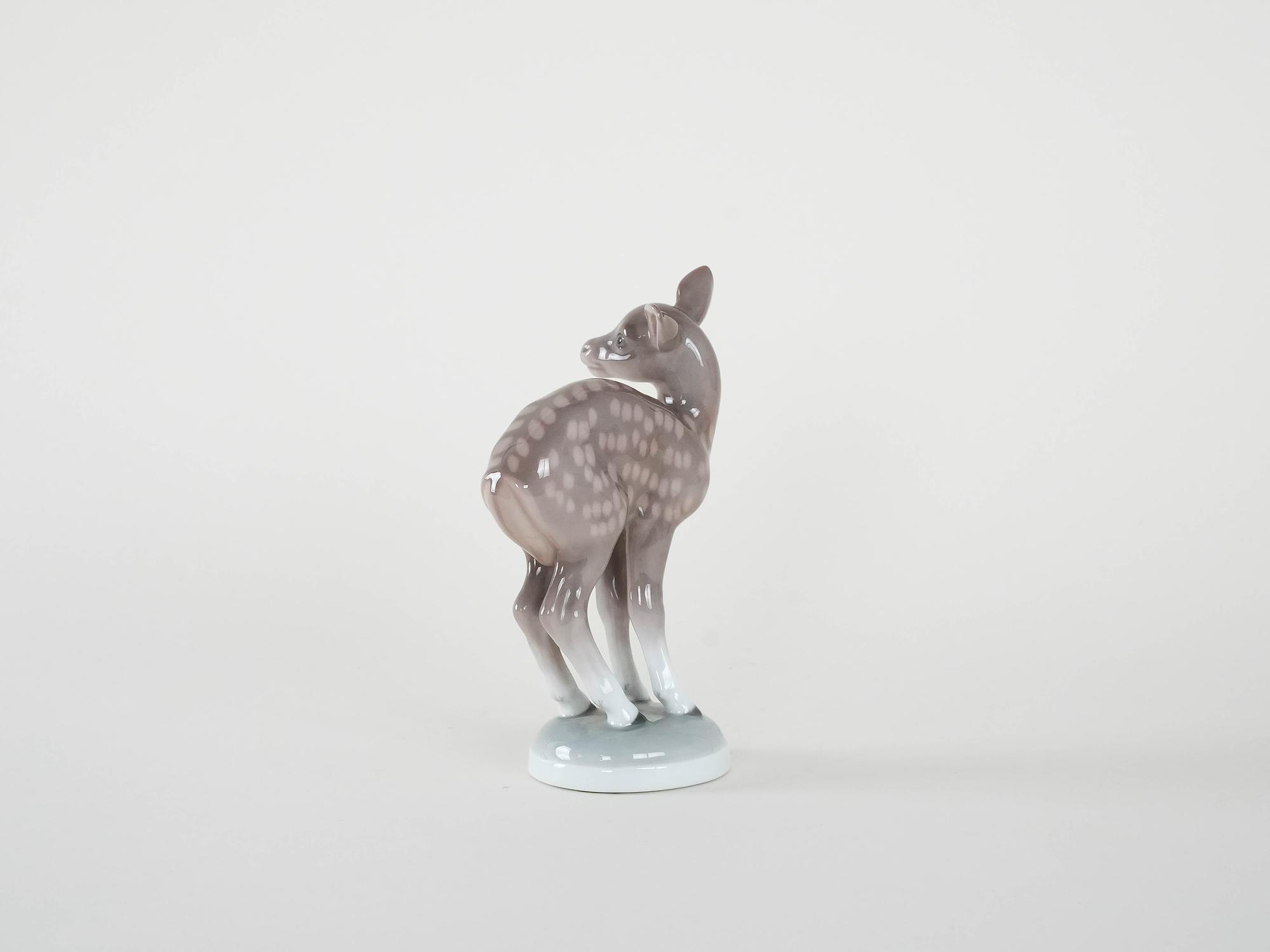 Deer figure porcelain 1970s 4