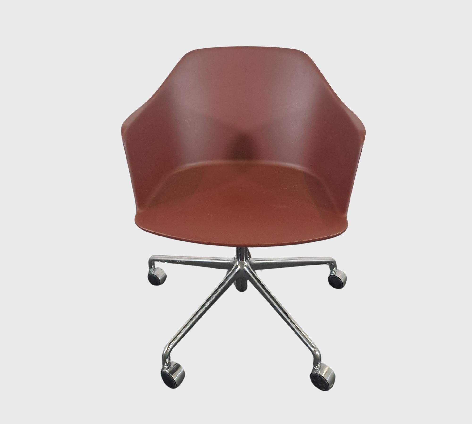 Rely Armchair with castors 1