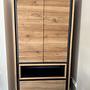Schrank mit LED-Beleuchtung Akazienholz 0