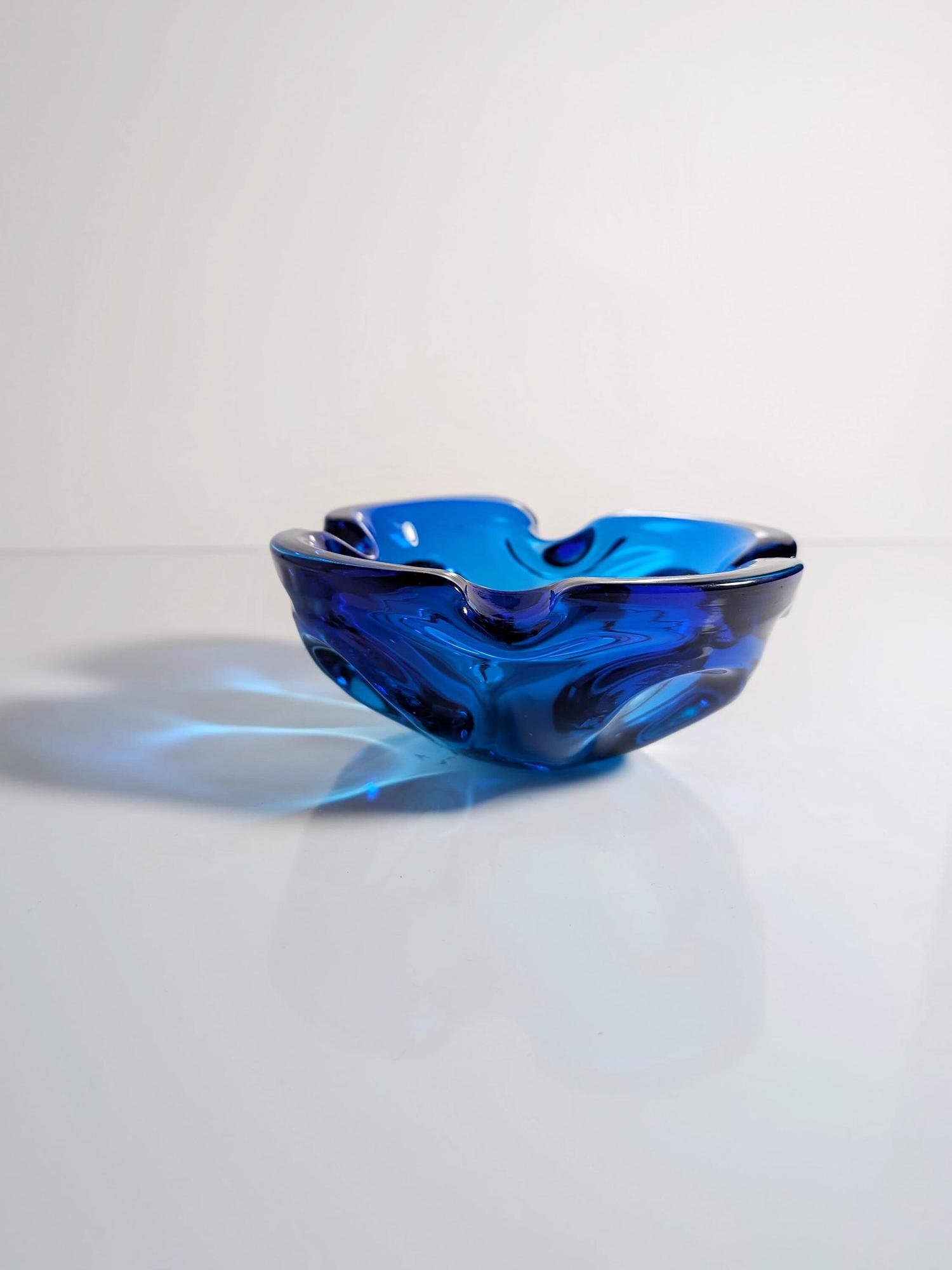 Vintage Aschenbecher Glas Blau 1970er Jahre 1
