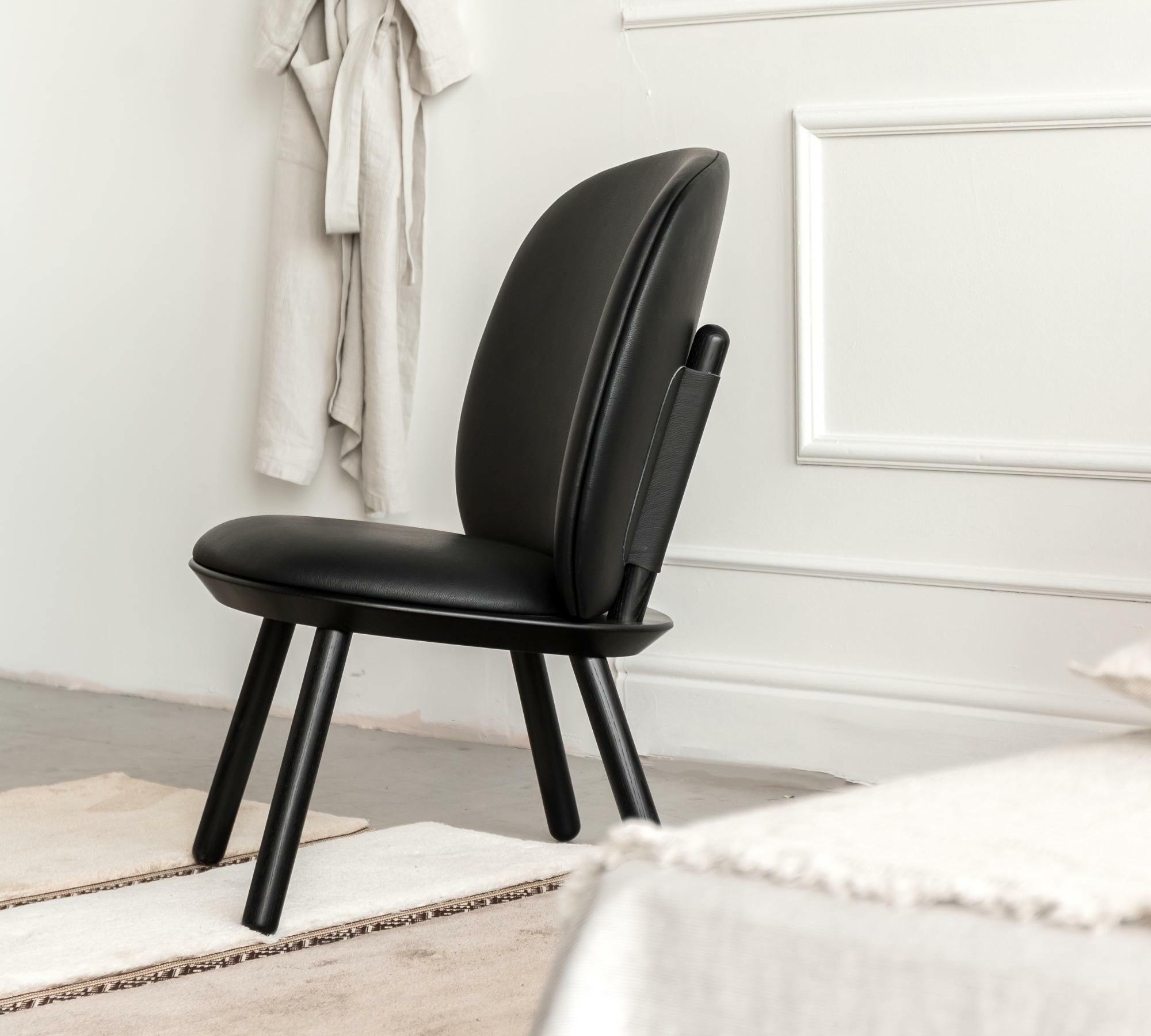 Naïve Lounge chair Ash wood Leather Black 0
