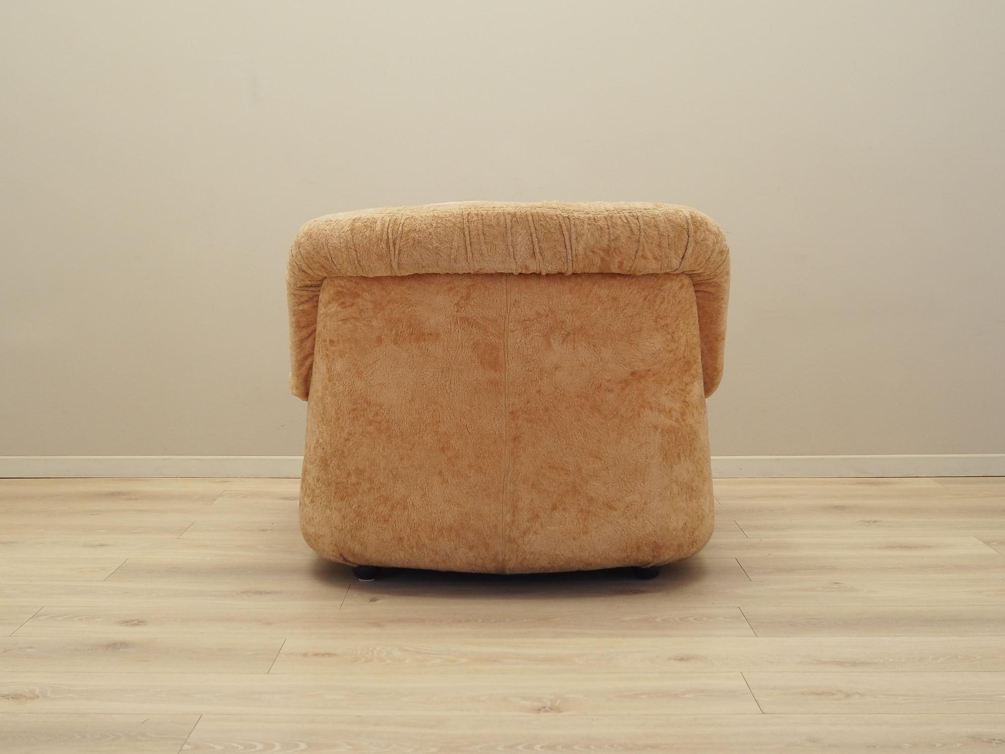 Poltrona beige anni '60 5