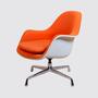 Eames Loose Cushion Drehstuhl Orange 4