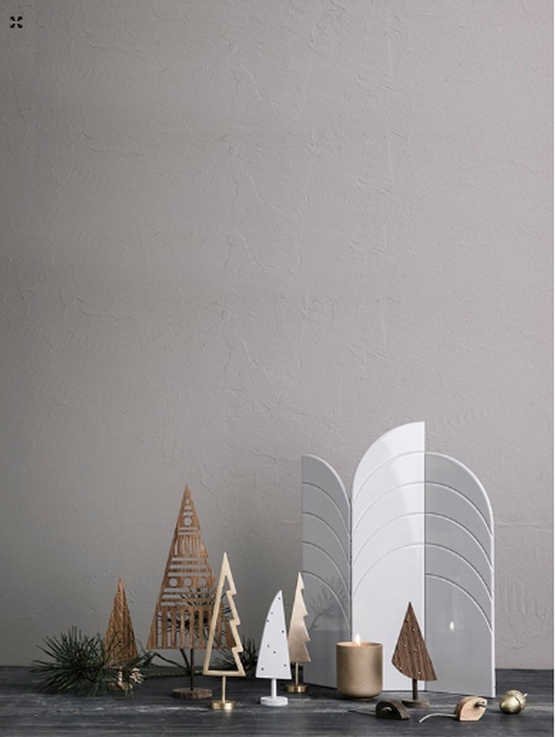 Winterland Messingbaum Massiv Gold 2