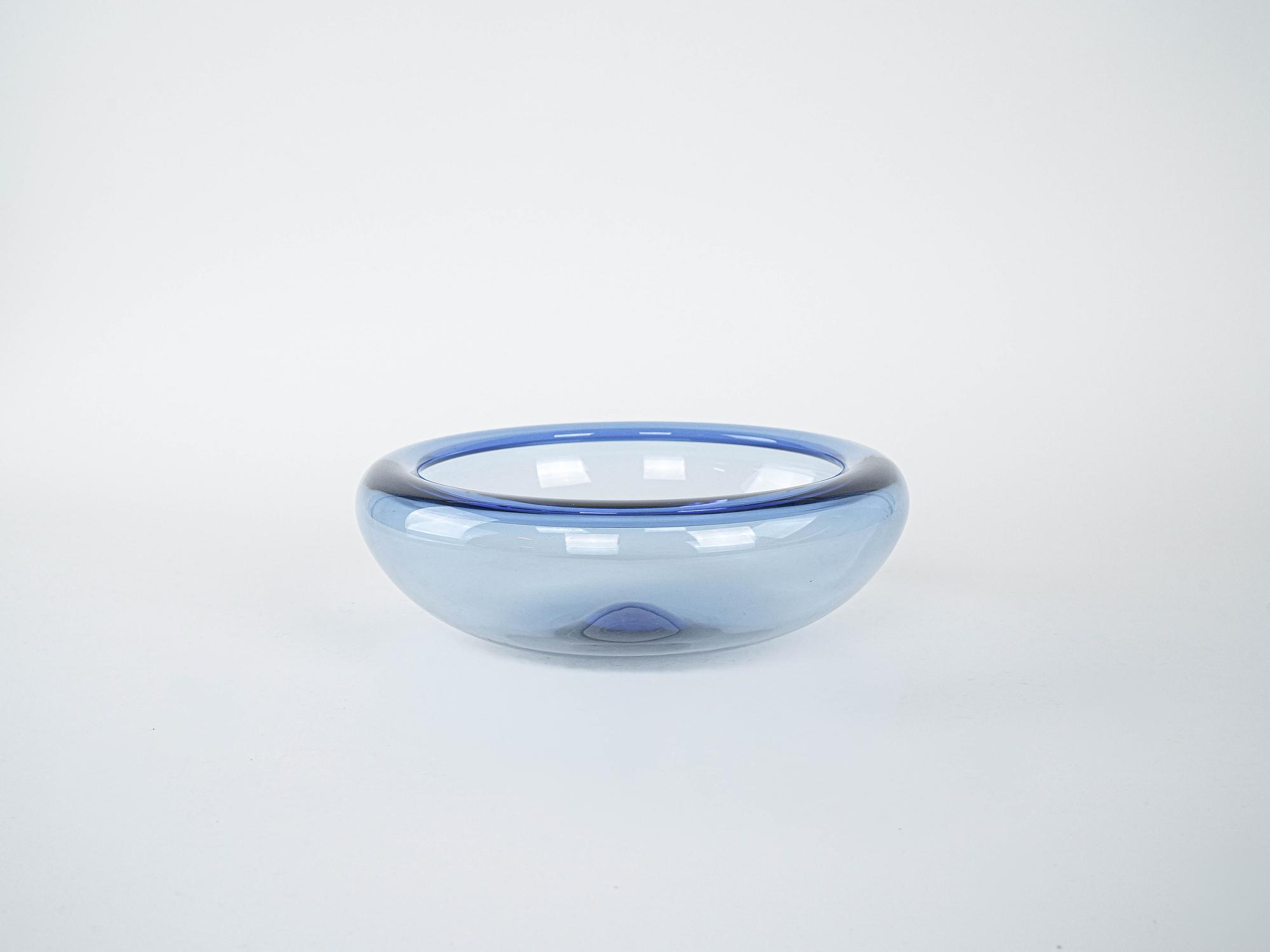 Blaue Glasschale 1960er Jahre 1