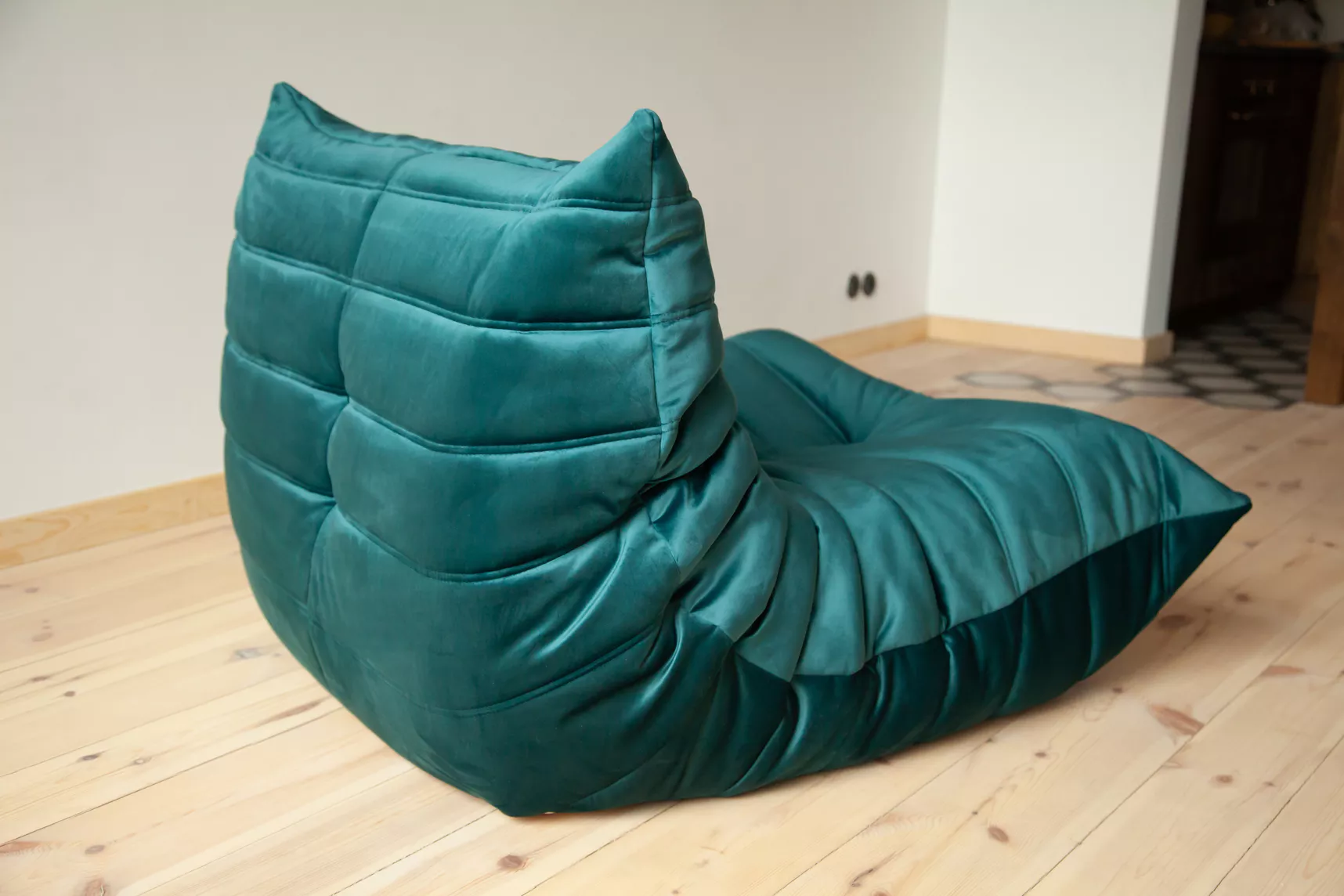 Togo armchair velvet petrol 6