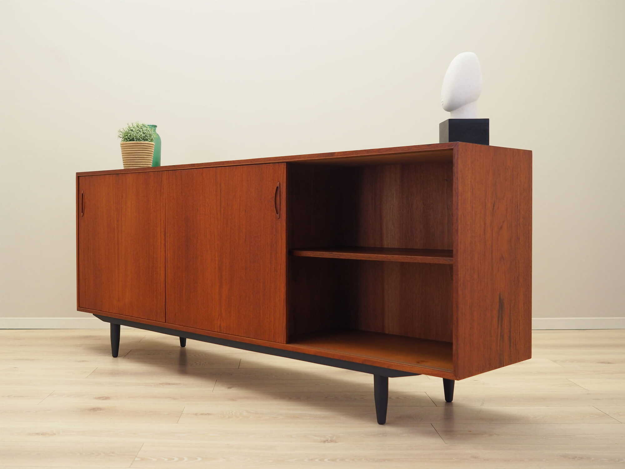 Vintage Sideboard Teakholz Braun 1970er Jahre 4