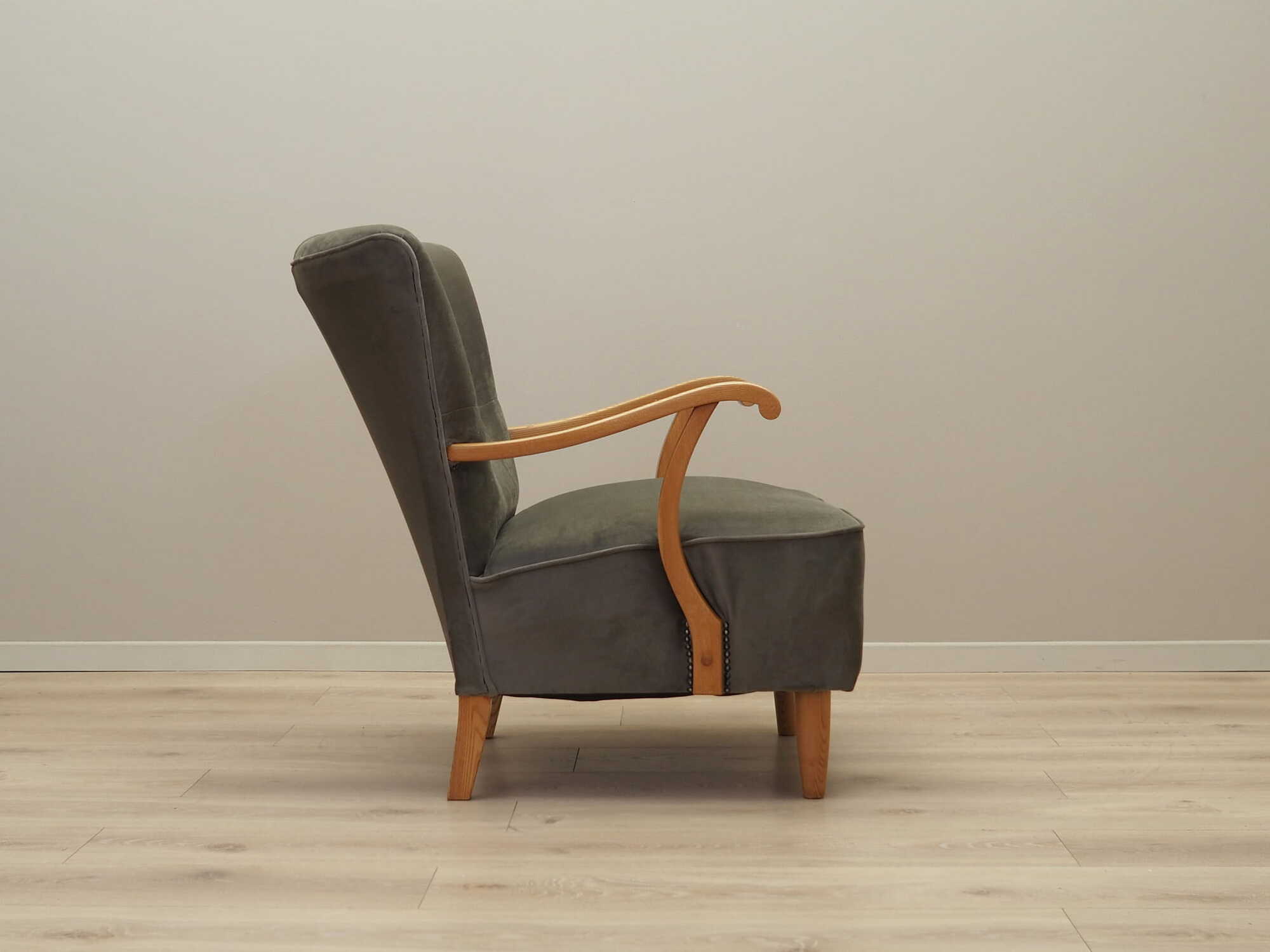 Vintage armchair beech wood velvet grey 1960s 8