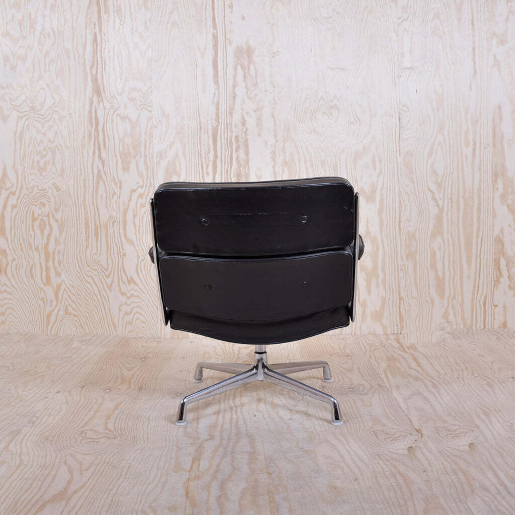 Lobby Chair ES 108 Schwarz Leder 3