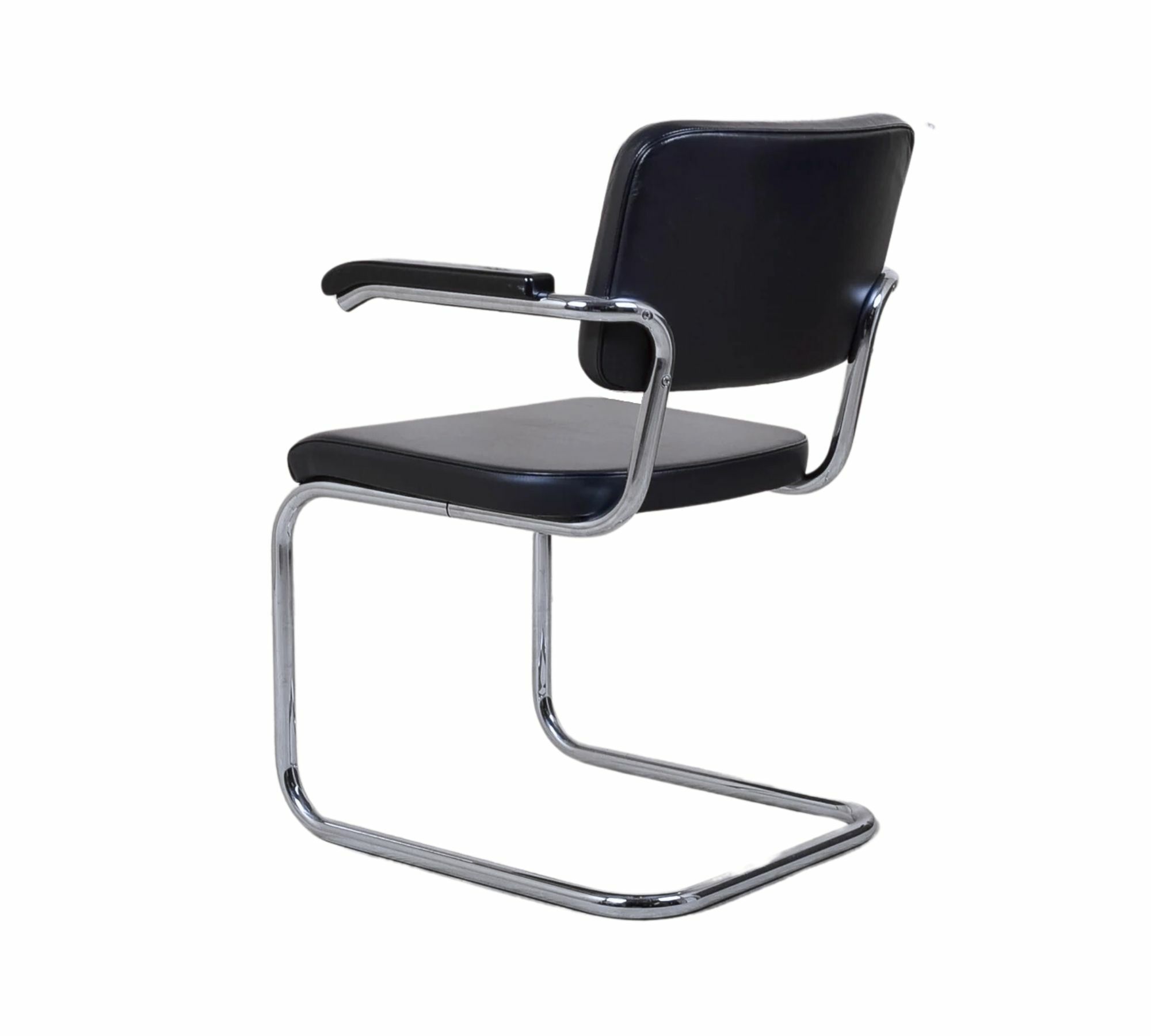 S 64 PV Thonet Freischwinger Leder Metall Schwarz 2