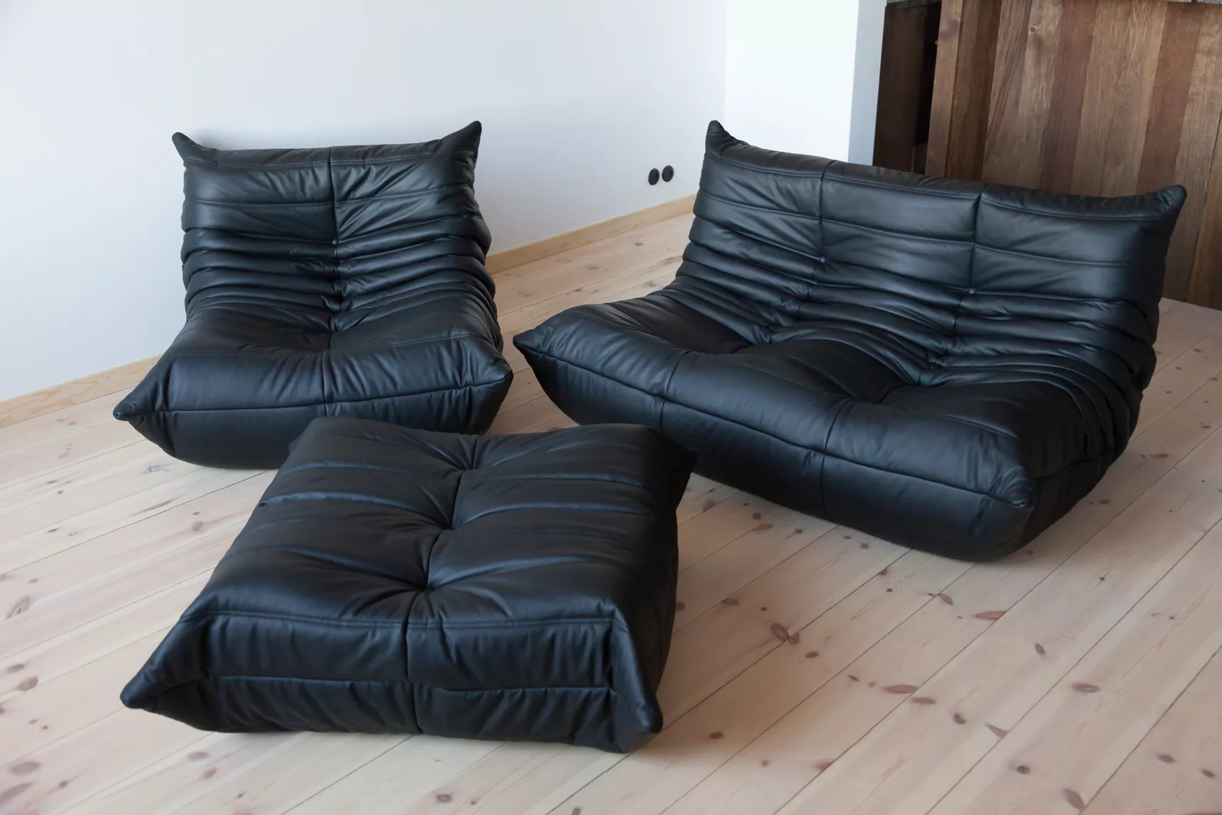 Togo Lounge Set da 3 pezzi in pelle Madras nera 1