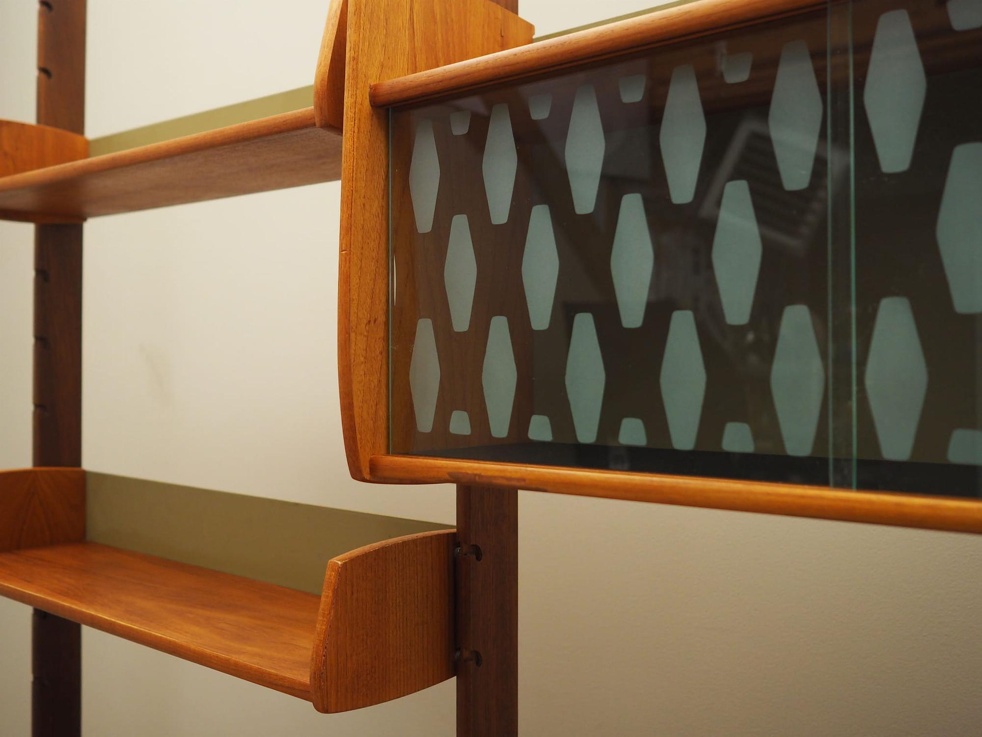 Ergo Regal-System Teakholz 1960er Jahre

--->

Ergo Shelving System Teak 1960s 14